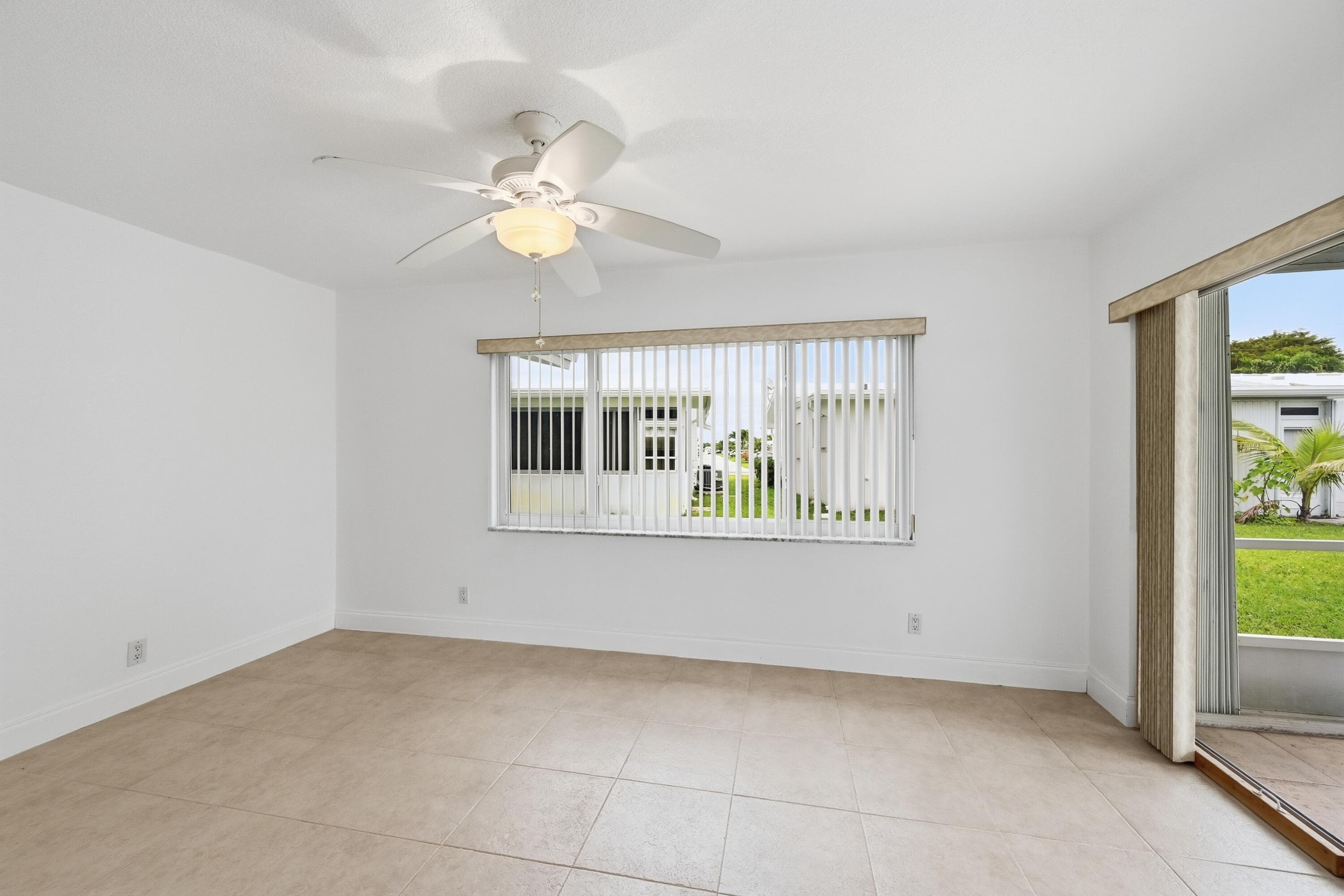 1316 SW 23rd Street, Boynton Beach, FL 33426 — photo 8 of 29