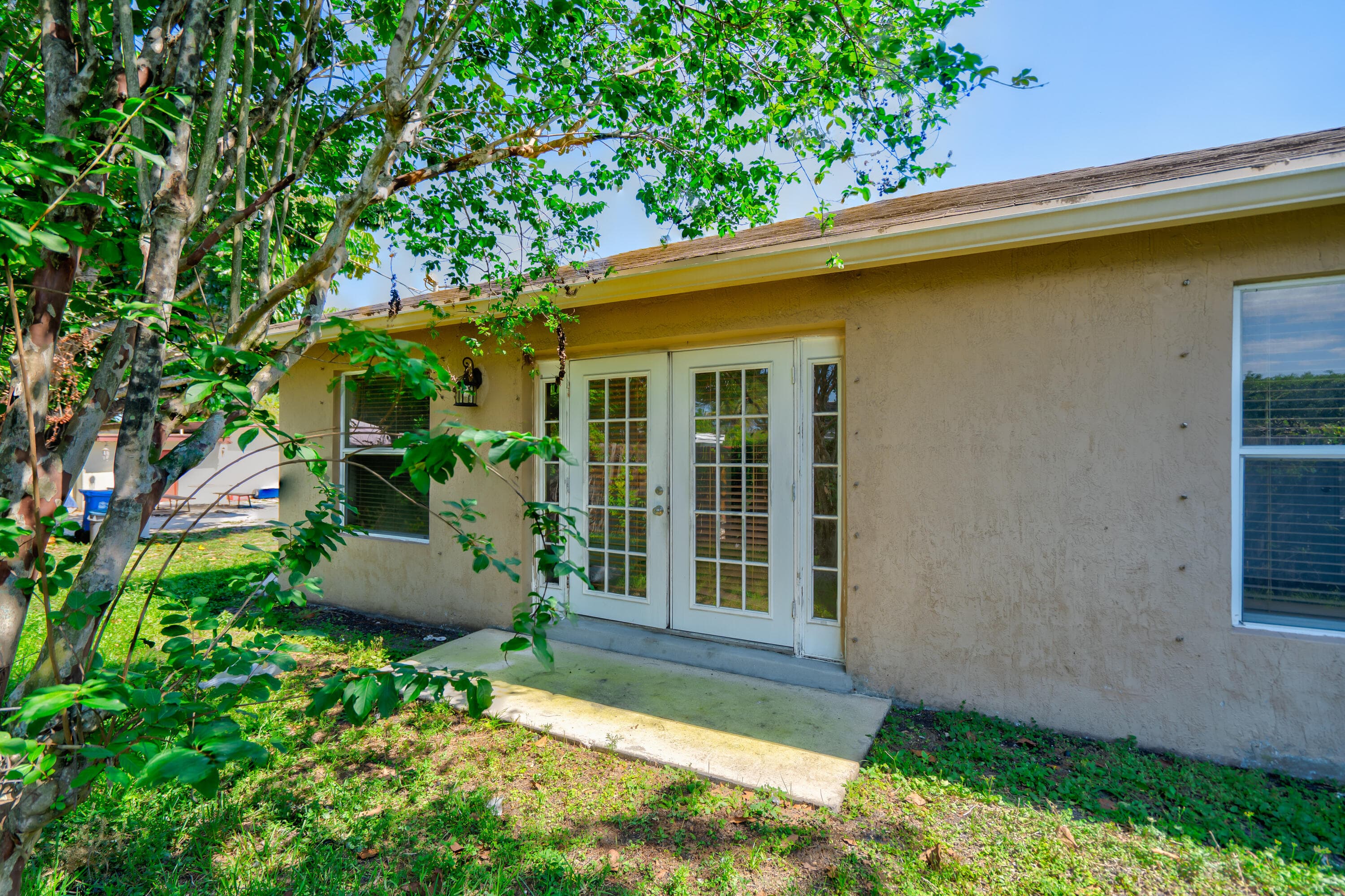 2241 NW 3rd Street, Pompano Beach, FL 33069 — photo 14 of 27