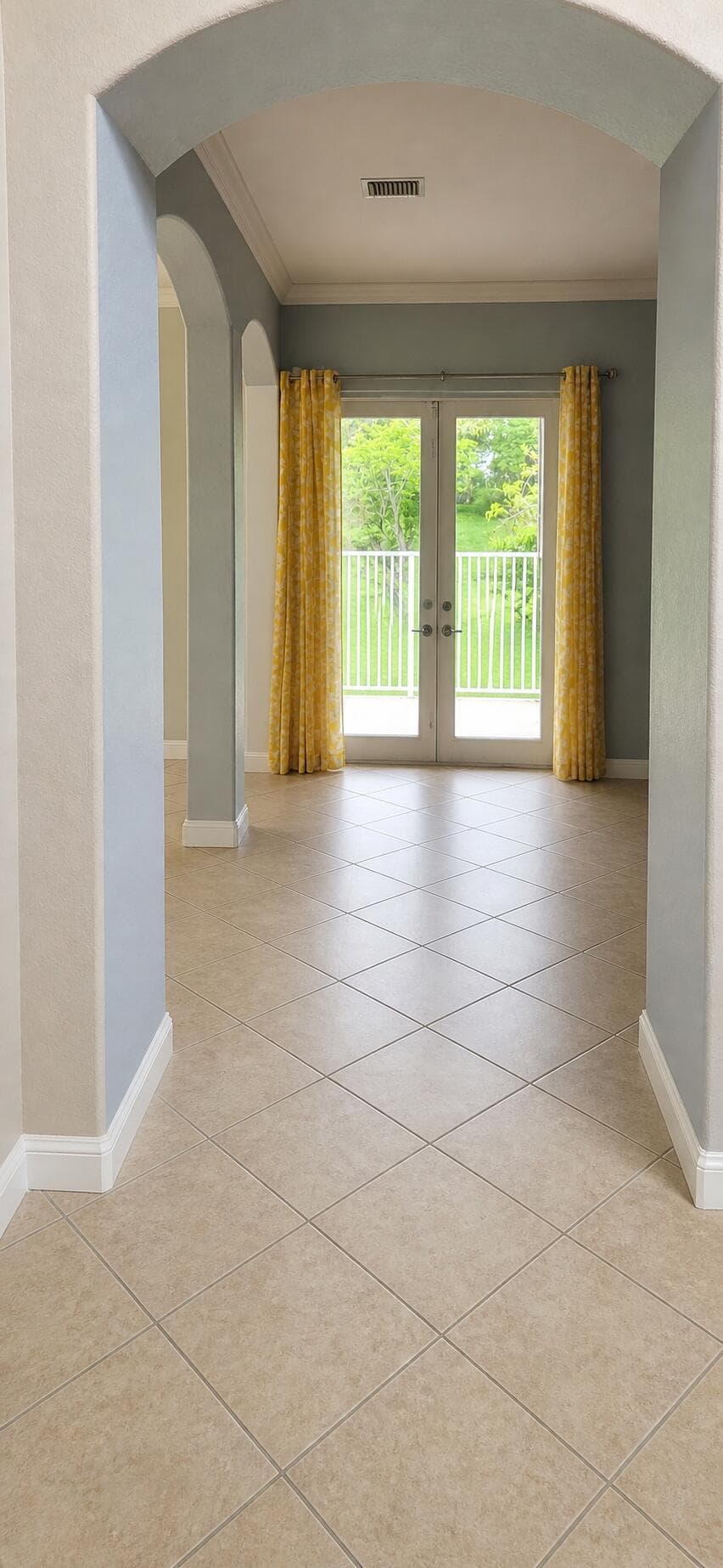 3945 Torres Circle, West Palm Beach, FL 33409 — photo 7 of 21