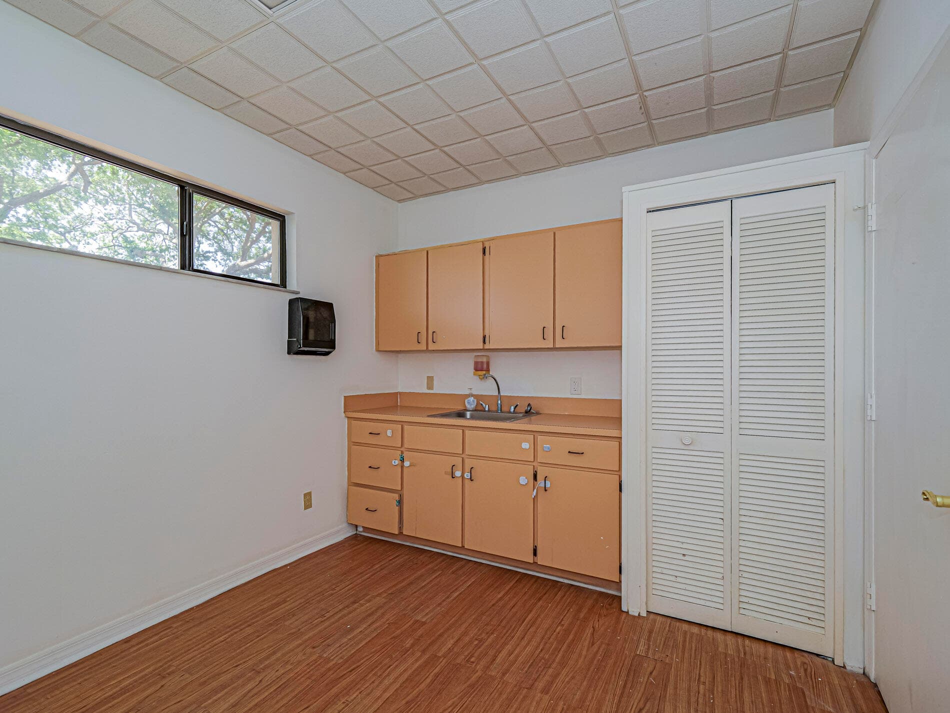 3660 20th Street, Vero Beach, FL 32960 — photo 33 of 36