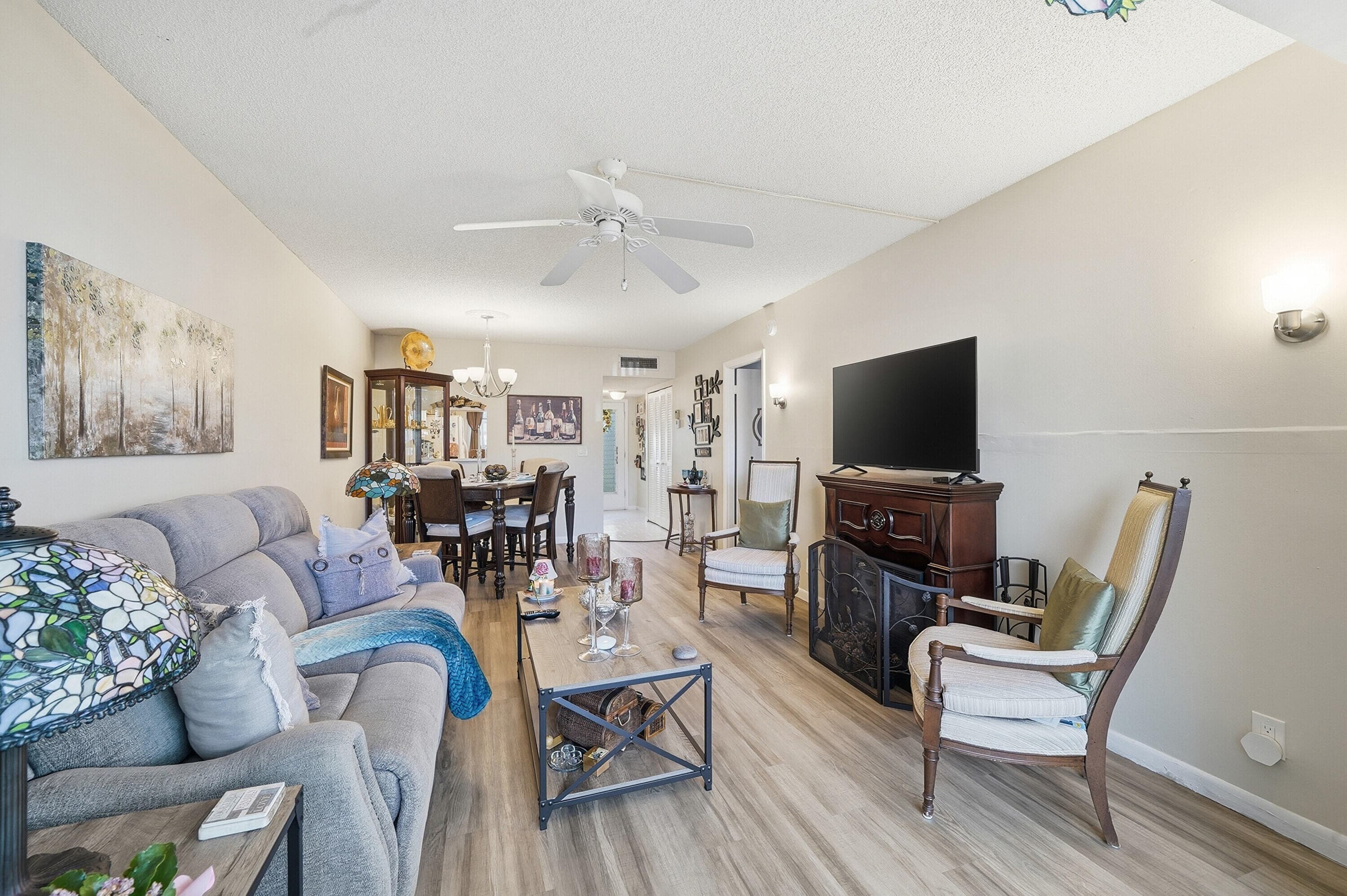 3130 Holiday Springs Boulevard 103, Margate, FL 33063 — photo 4 of 15