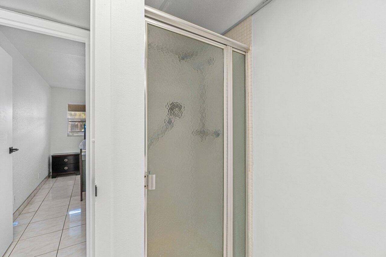 260 Brittany F, Delray Beach, FL 33446 — photo 15 of 24