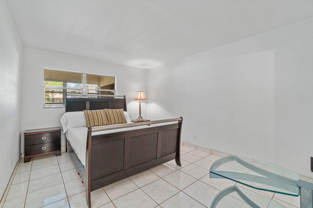 260 Brittany F, Delray Beach, FL 33446 — photo 16 of 24