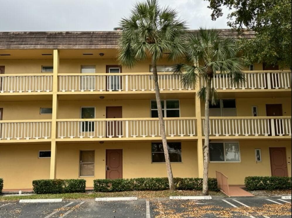 6020 NW 64th Avenue 207, Tamarac, FL 33319 — photo 18 of 20