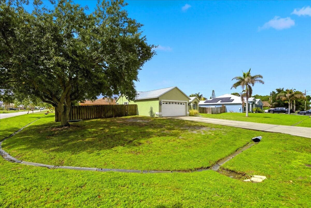 6208 NW Kukui Court, Port St. Lucie, FL 34983 — photo 26 of 36
