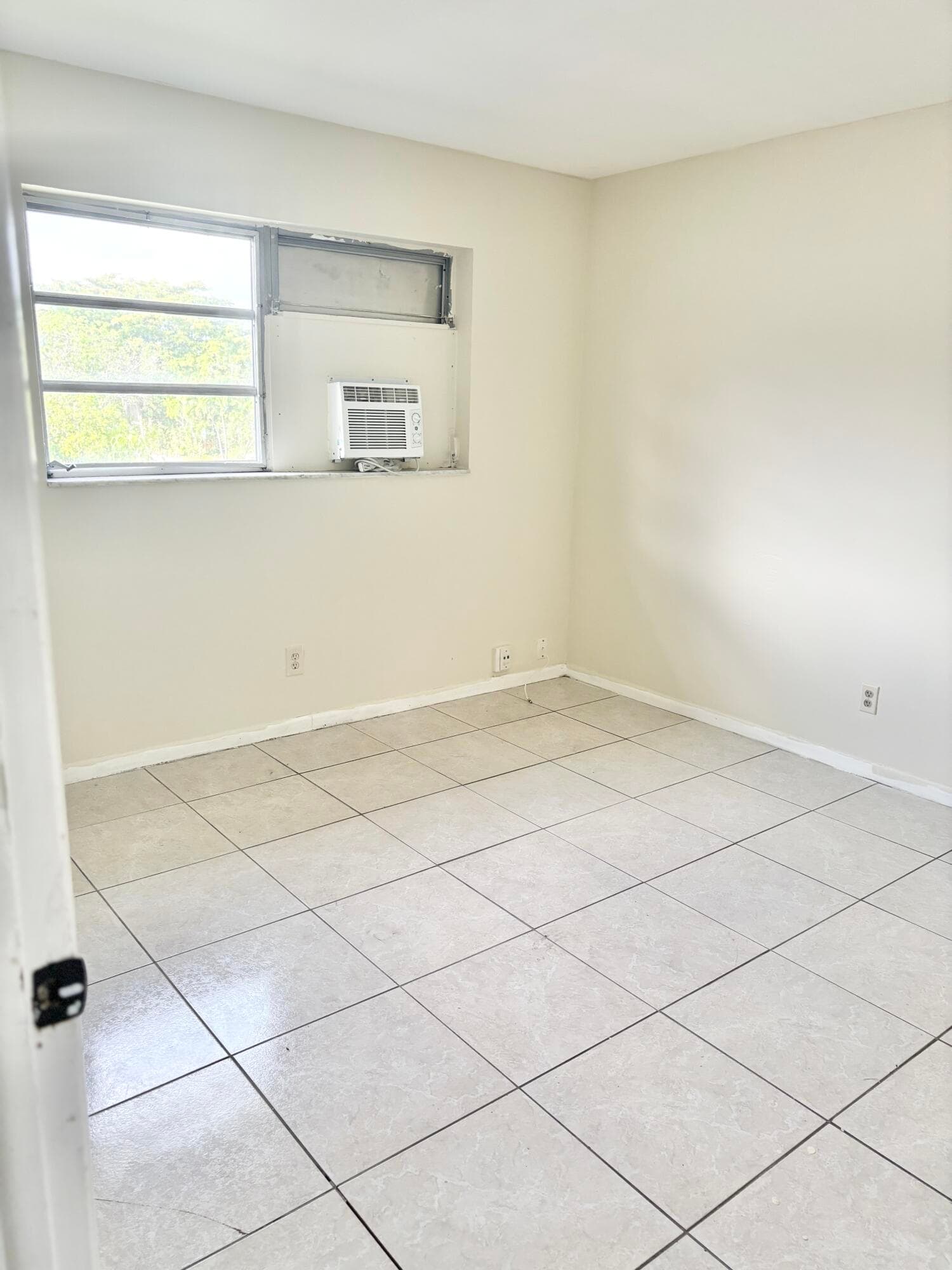 1111 N Federal Highway 5, Lake Worth Beach, FL 33460 — photo 7 of 15