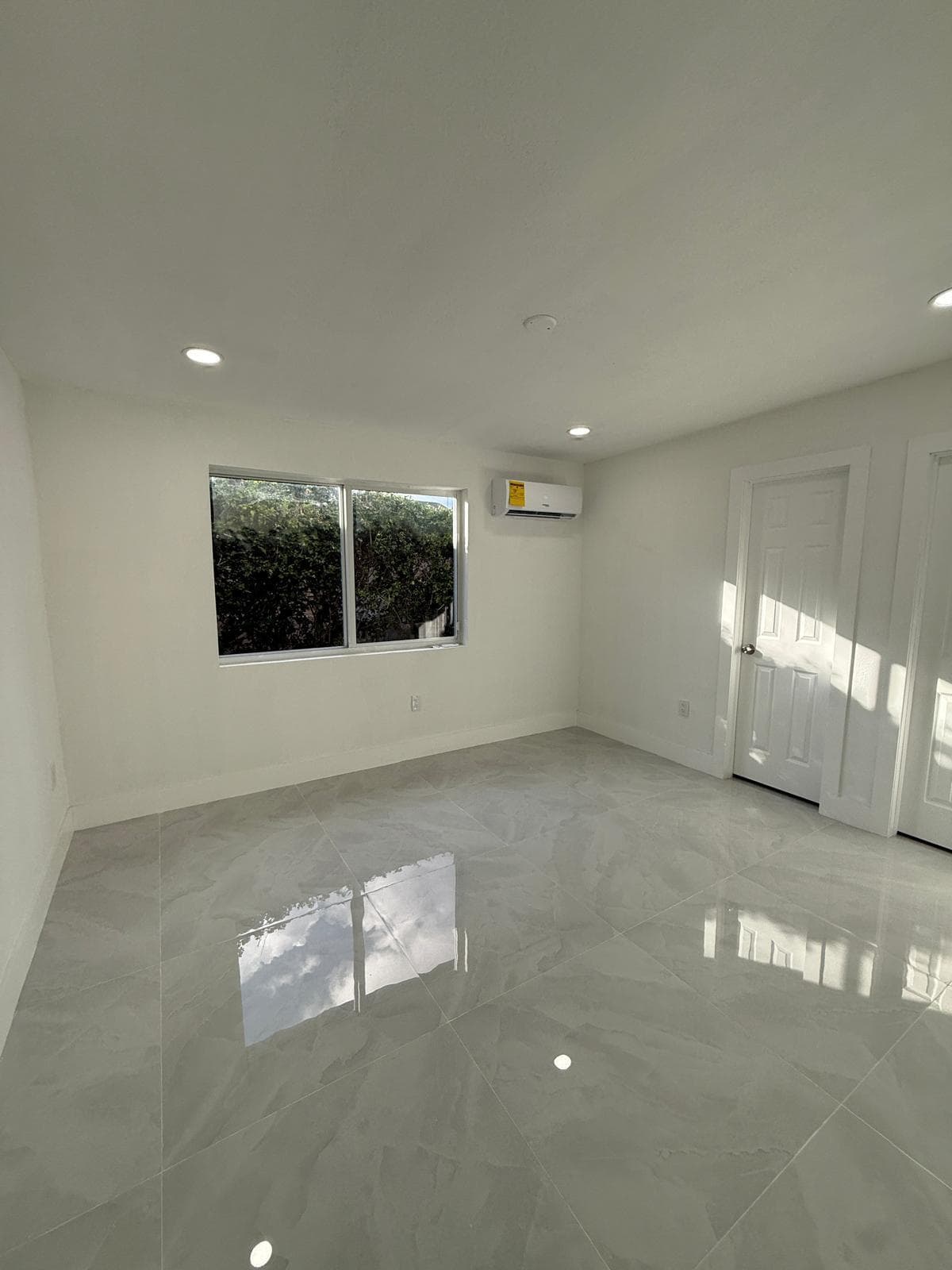 4400 SW 36th Street, West Park, FL 33023 — photo 11 of 19