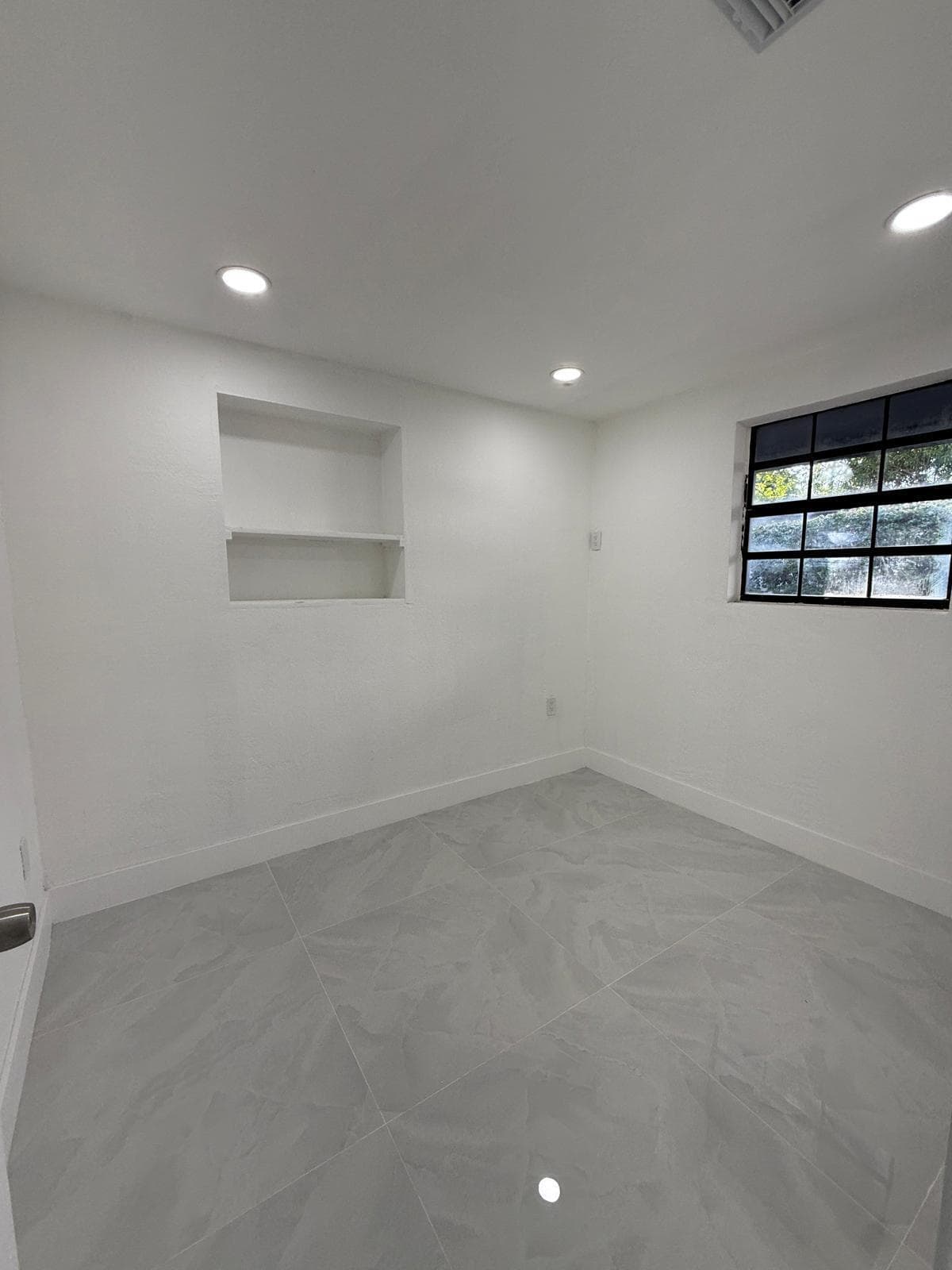 4400 SW 36th Street, West Park, FL 33023 — photo 16 of 19