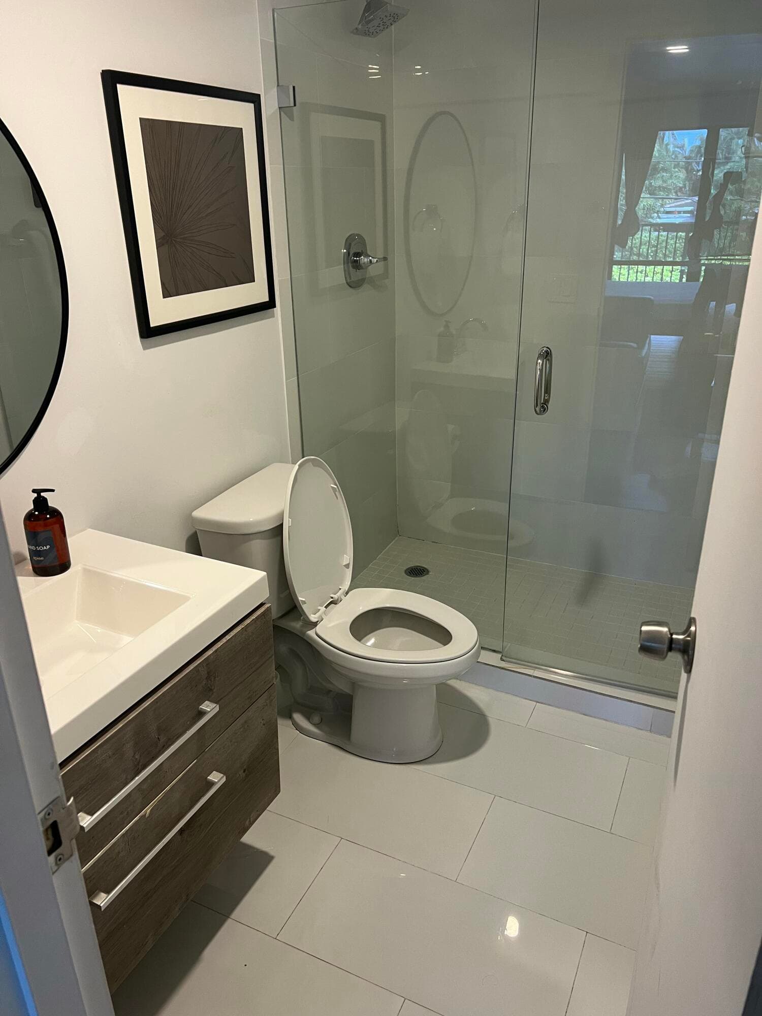 2100 NE 33rd Avenue 309, Fort Lauderdale, FL 33305 — photo 1 of 6