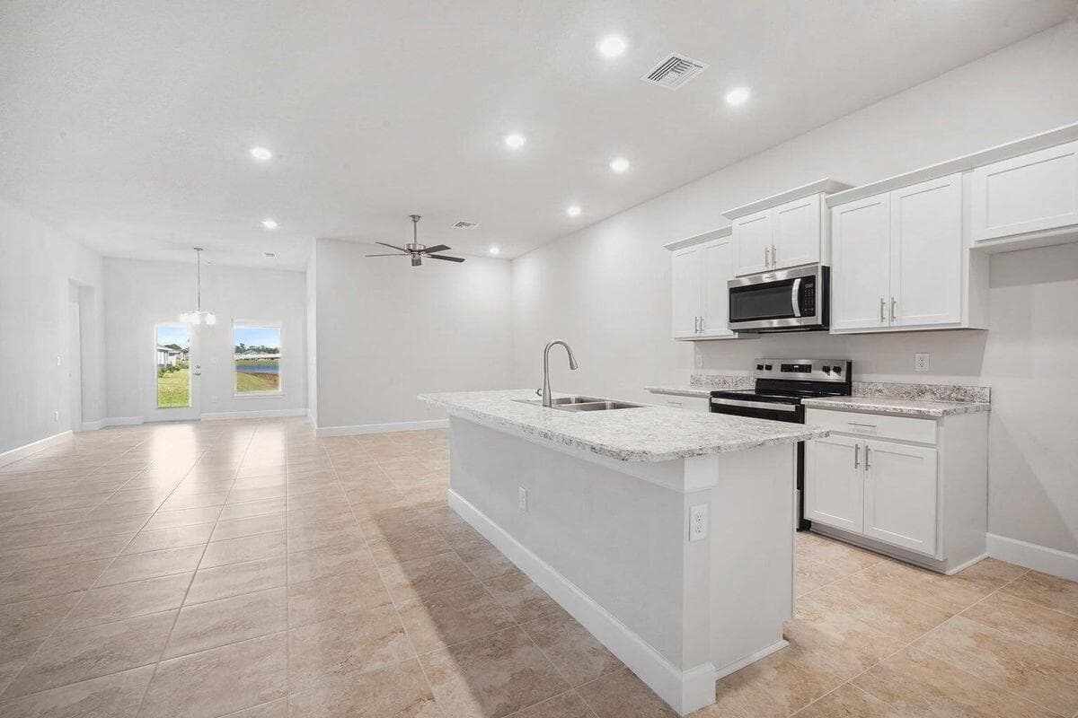 8615 Giovanni Avenue, Fort Pierce, FL 34951 — photo 5 of 40