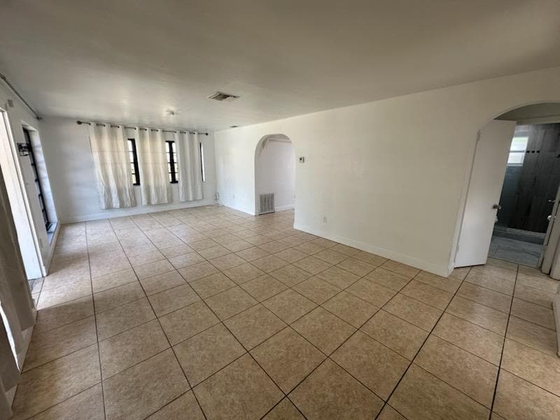 1424 SW 9th Street, Fort Lauderdale, FL 33312 — photo 12 of 36