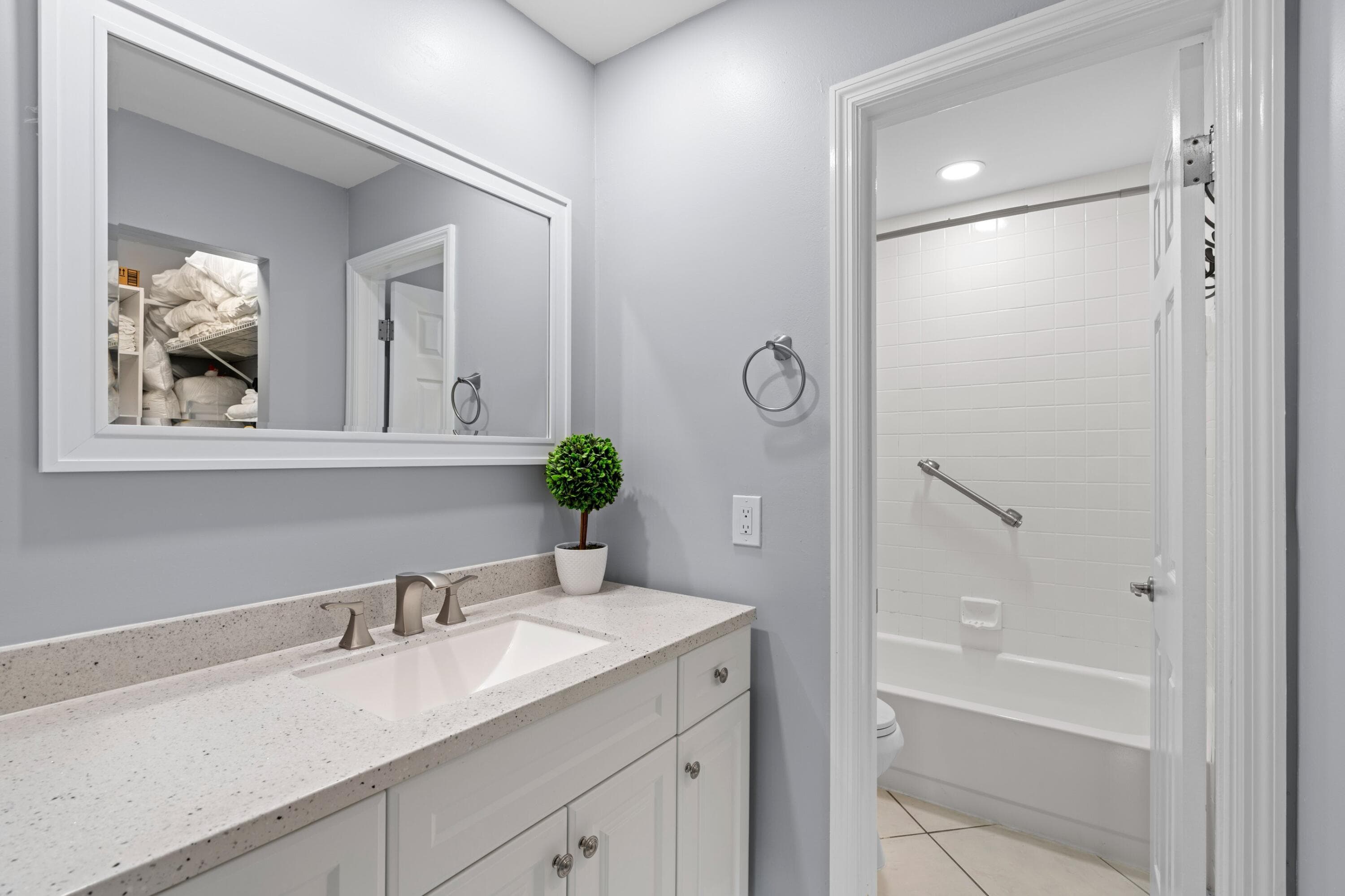 3372 NE 5th Drive, Boca Raton, FL 33431 — photo 38 of 64