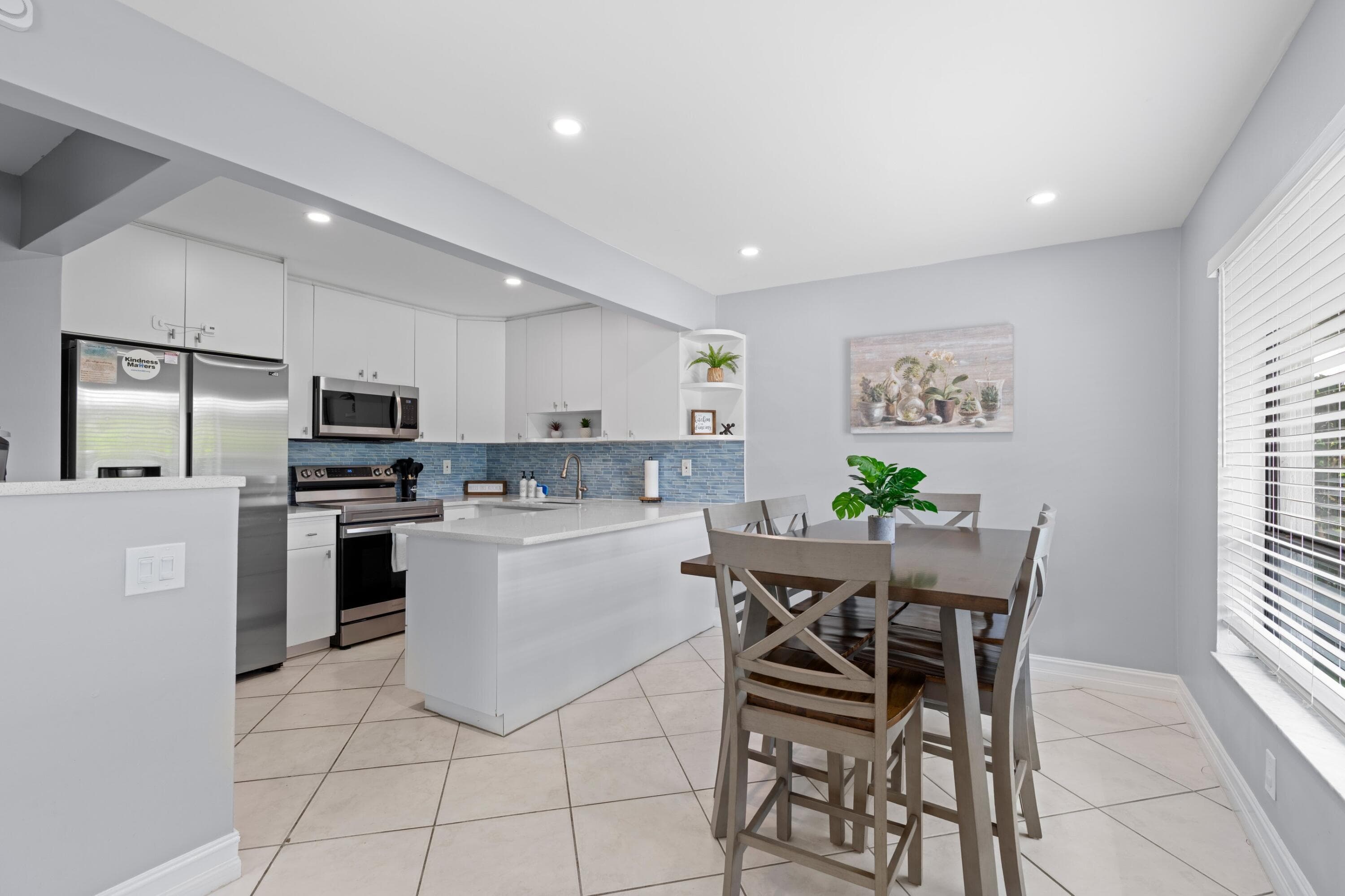3372 NE 5th Drive, Boca Raton, FL 33431 — photo 31 of 64