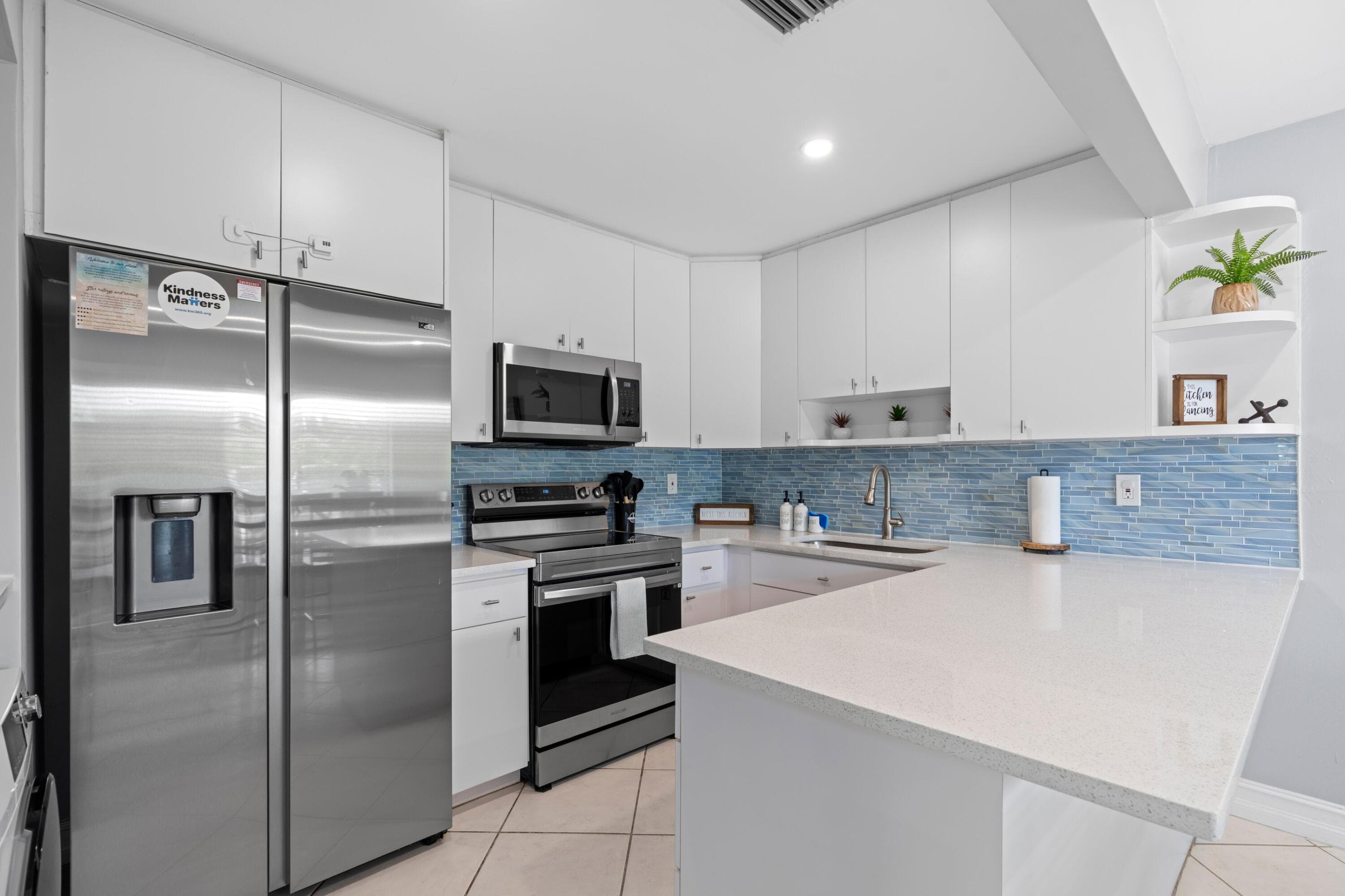 3372 NE 5th Drive, Boca Raton, FL 33431 — photo 32 of 64