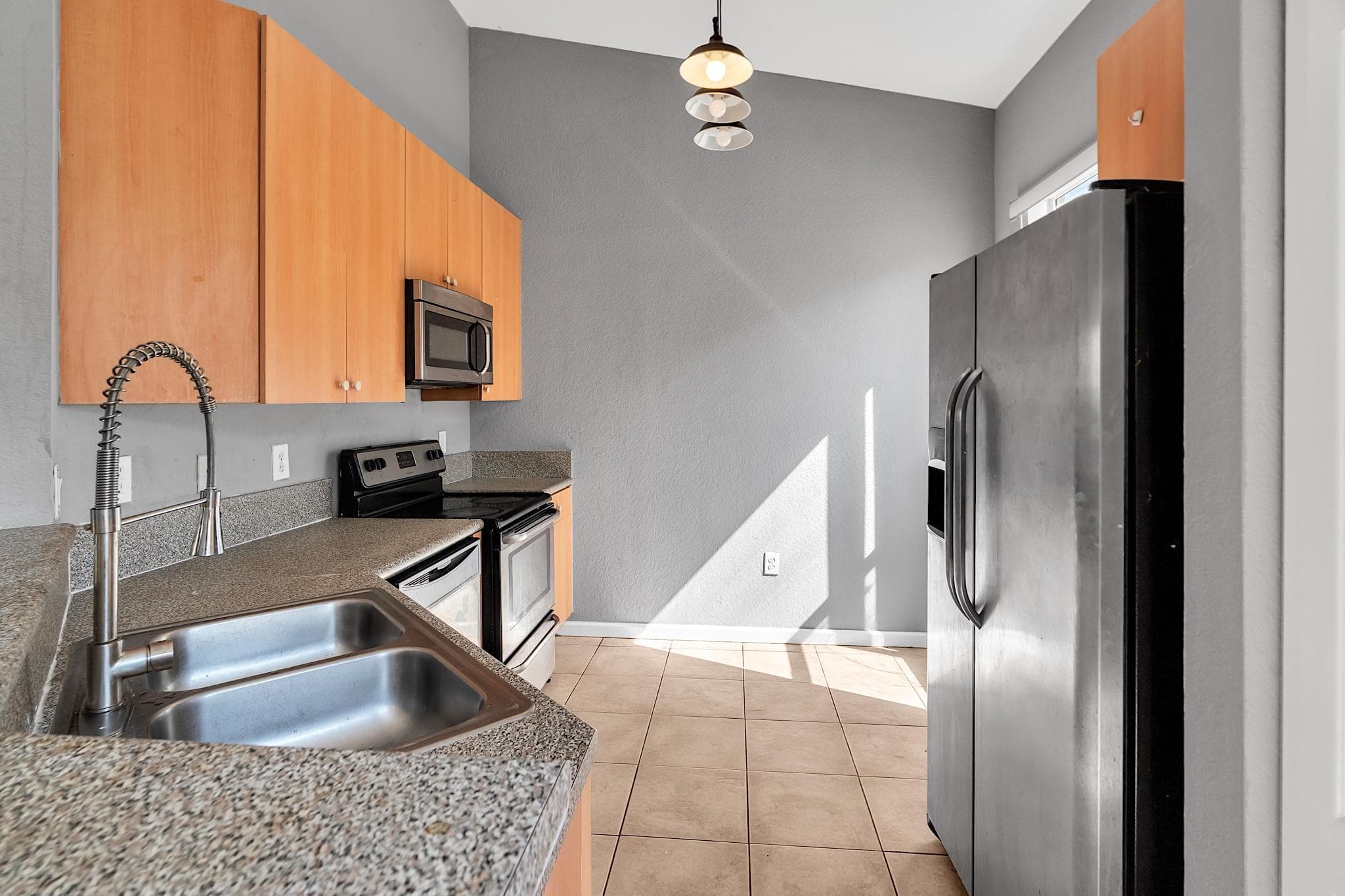 2302 NE 37th Road, Homestead, FL 33033 — photo 15 of 43