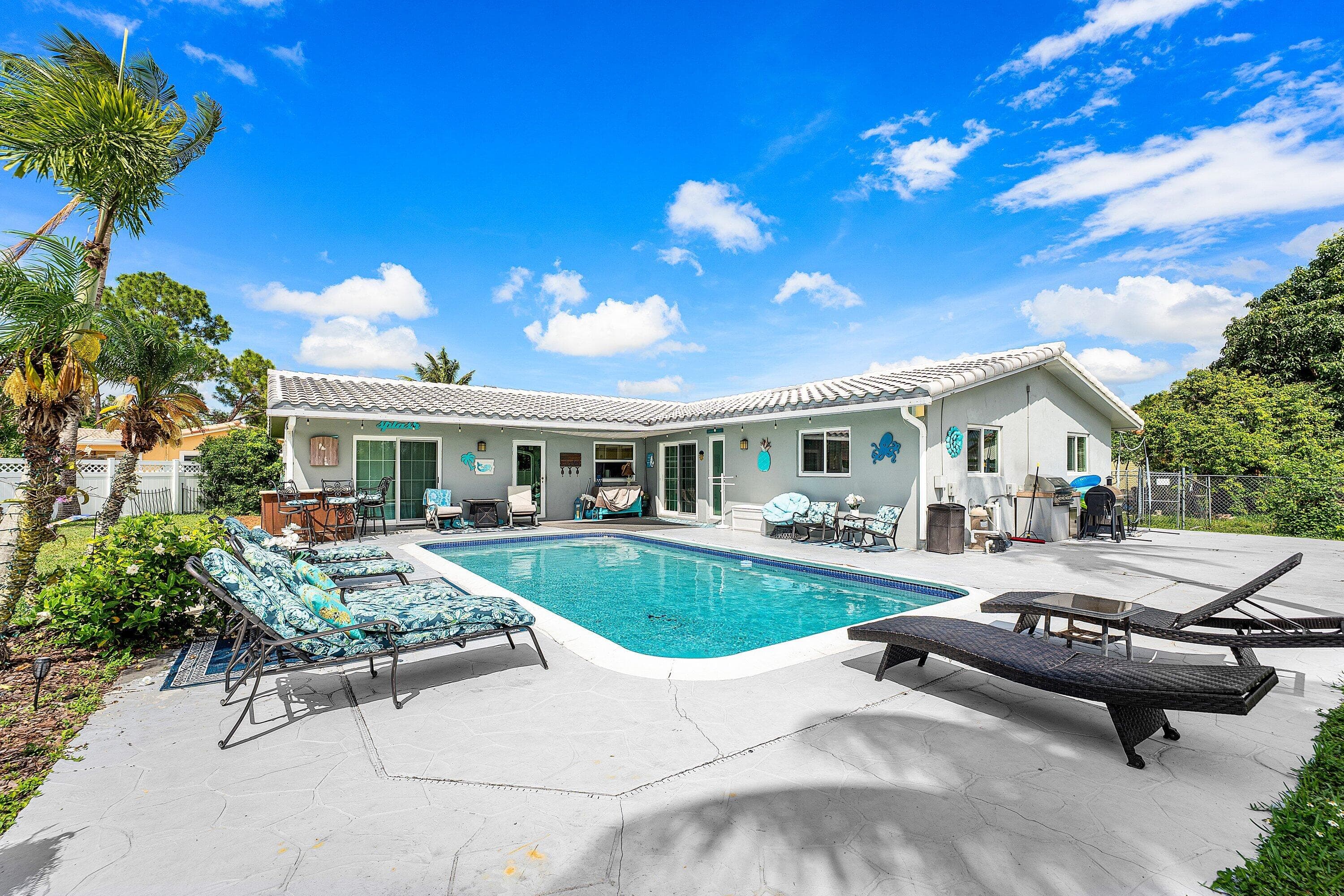 3760 NW 112th Terrace, Coral Springs, FL 33065 — photo 36 of 48