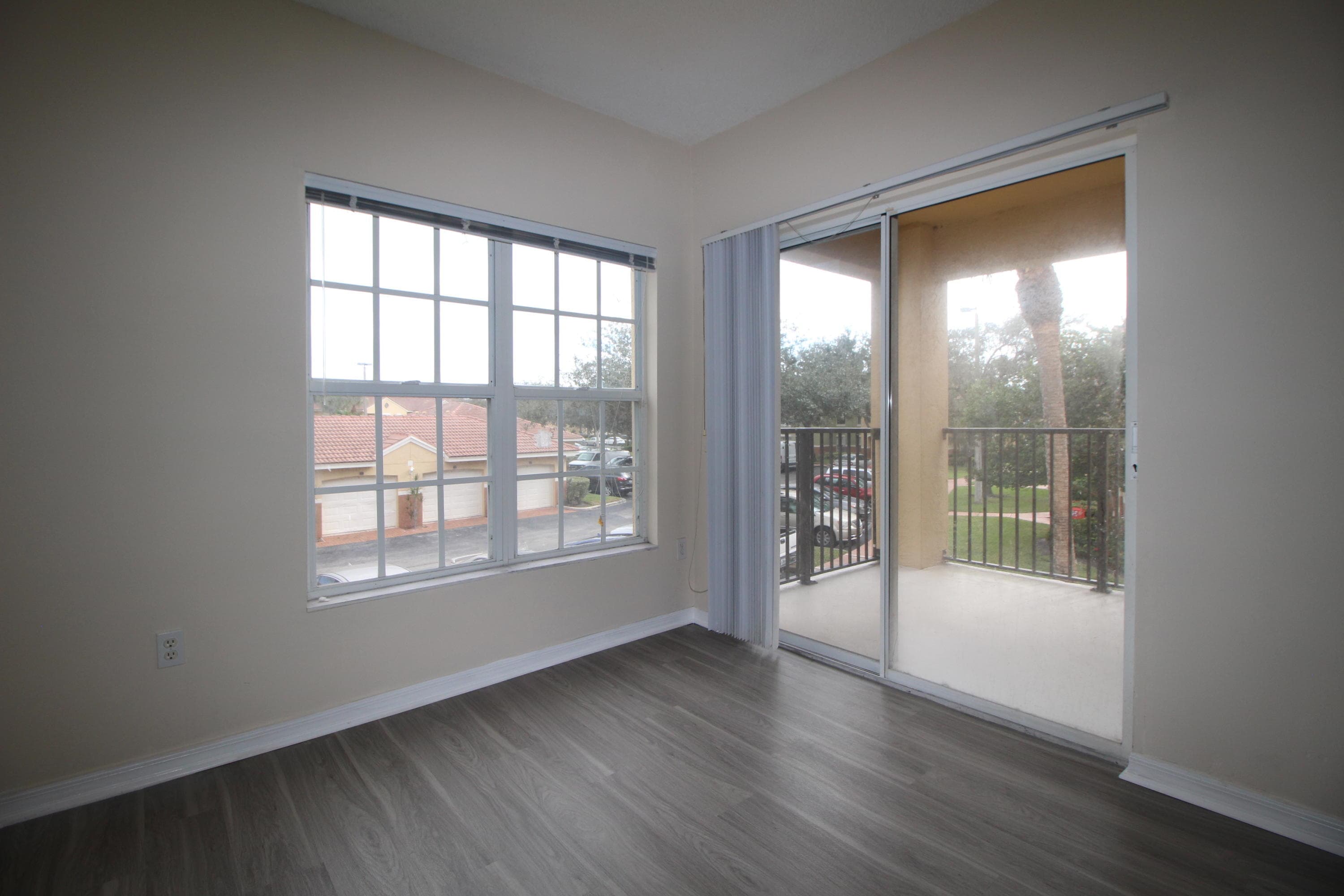 10360 S Fox Trail Road 1602, Royal Palm Beach, FL 33411 — photo 10 of 17