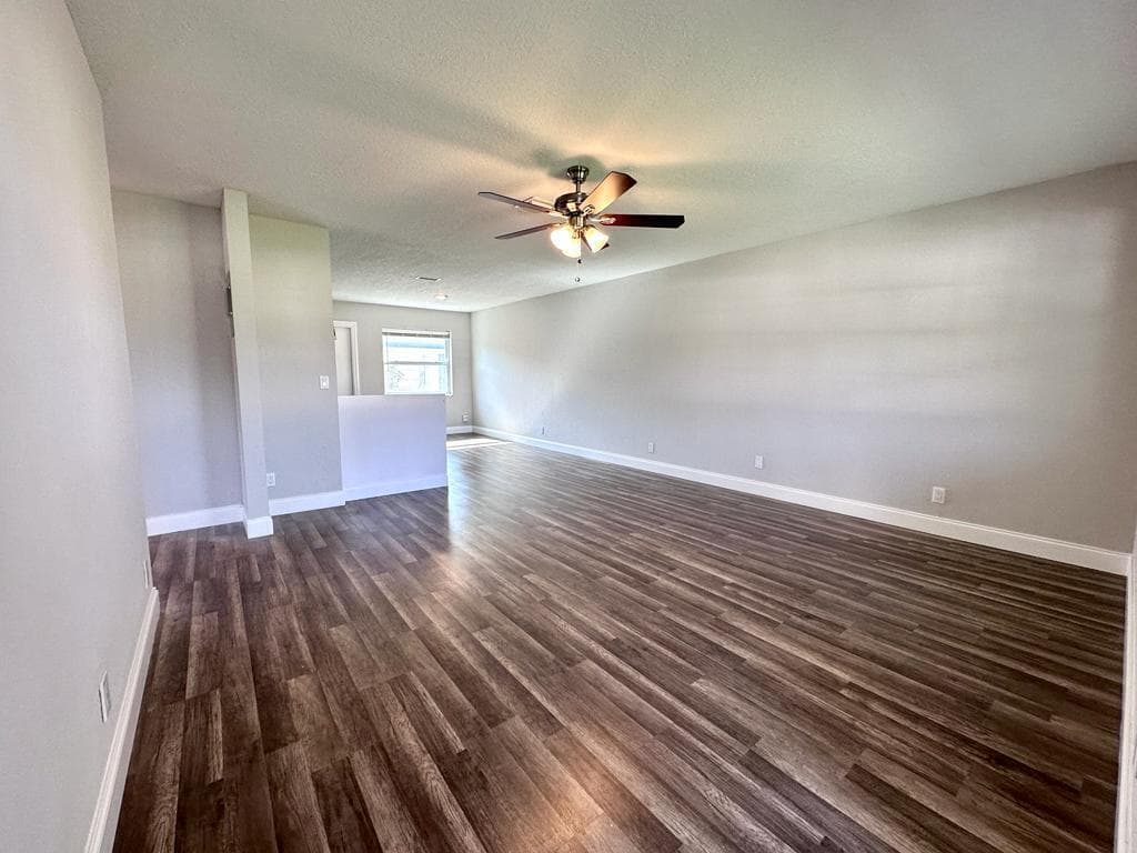 860 Center Street Unit 3, Jupiter, FL 33458 — photo 8 of 9