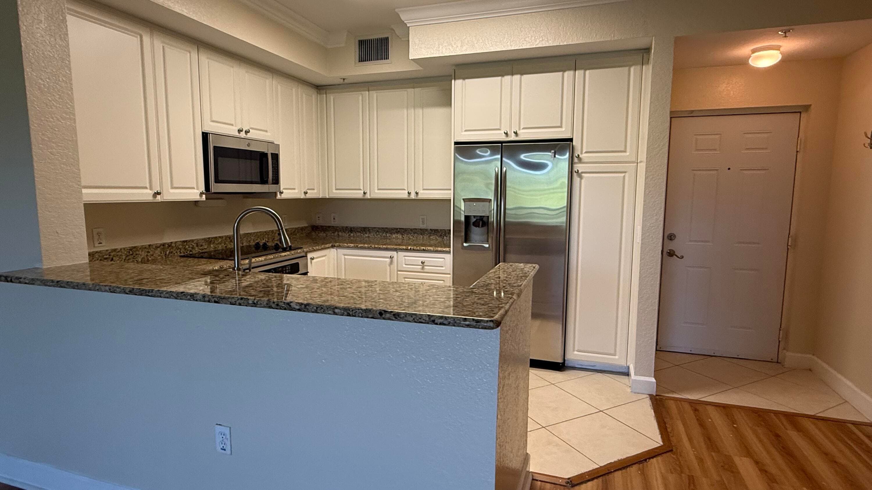 1690 Renaissance Commons Boulevard 1628, Boynton Beach, FL 33426 — photo 4 of 19