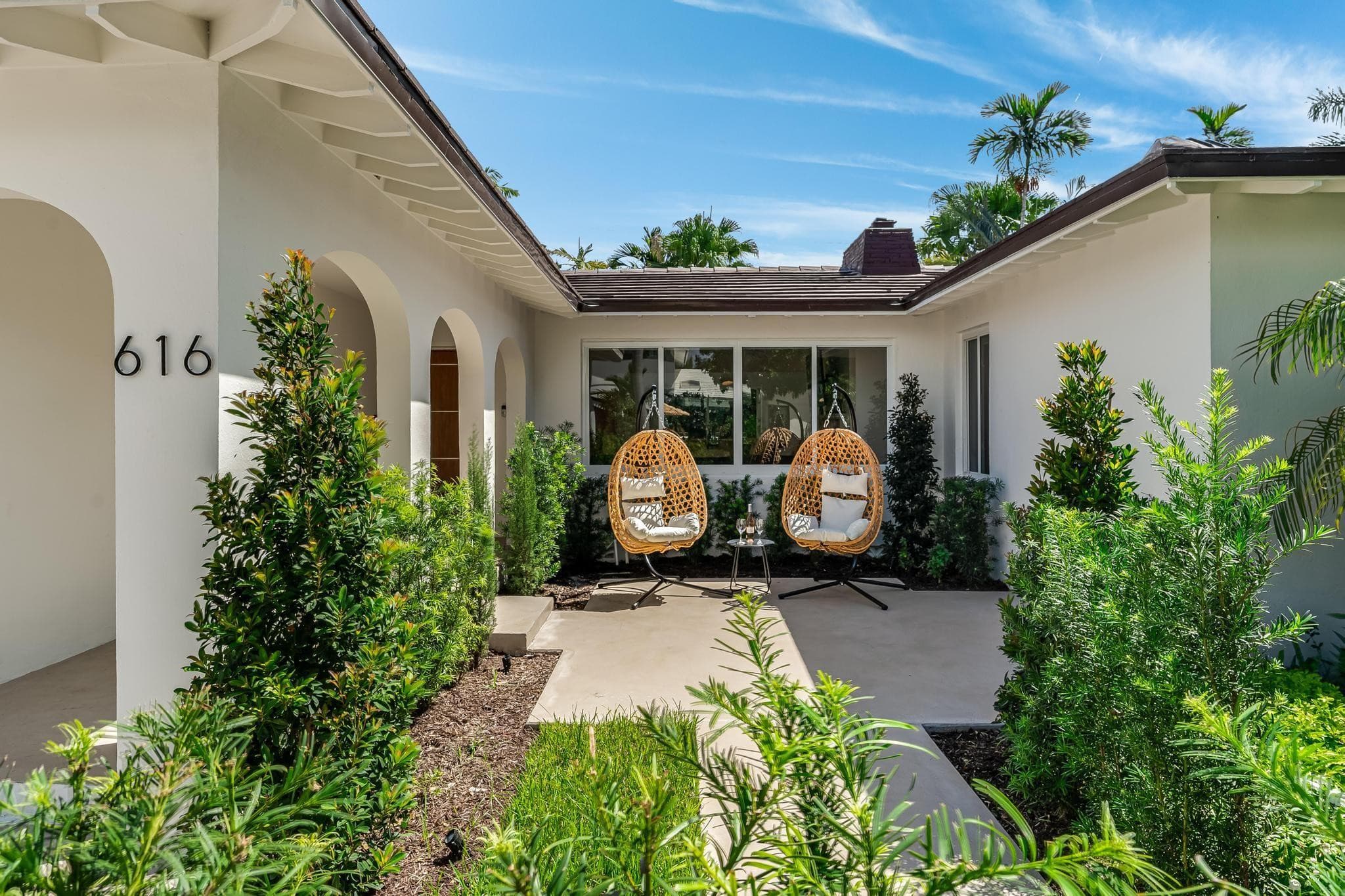 616 NE 16th Terrace, Fort Lauderdale, FL 33304 — photo 5 of 60