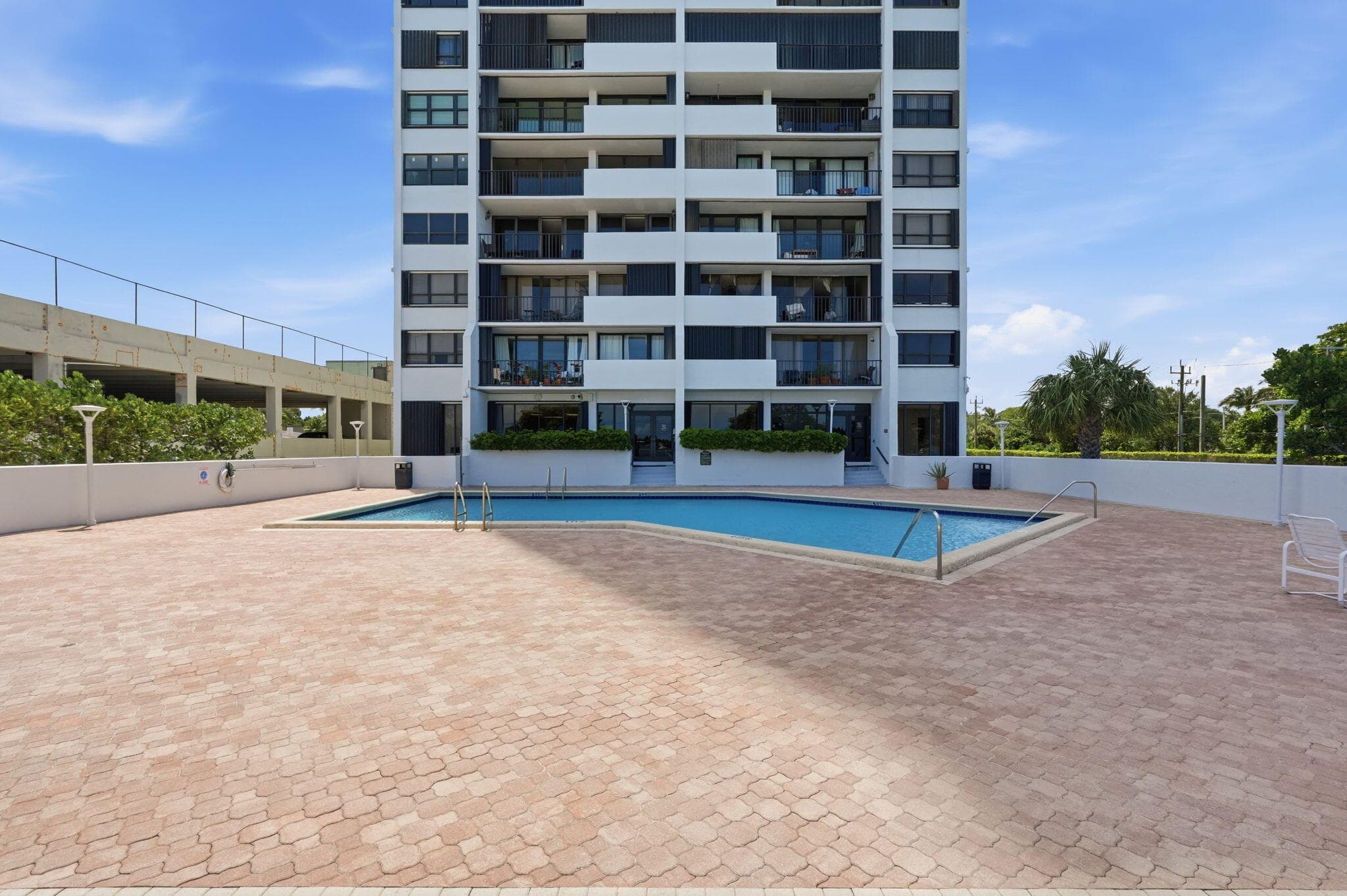 5600 N Flagler Drive 1110, West Palm Beach, FL 33407 — photo 24 of 42