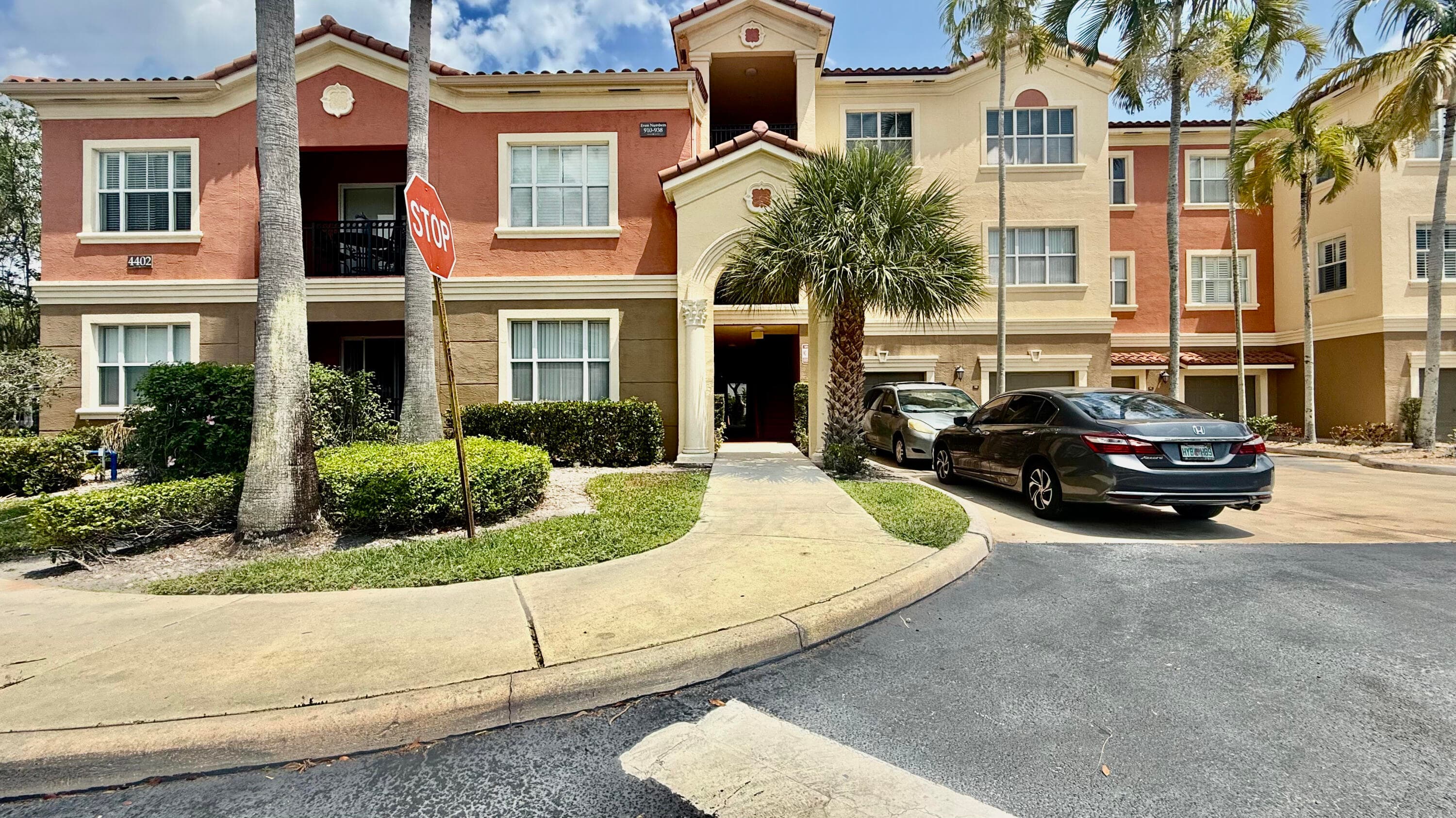 4402 SW 160th Avenue 914, Miramar, FL 33027 — photo 2 of 28