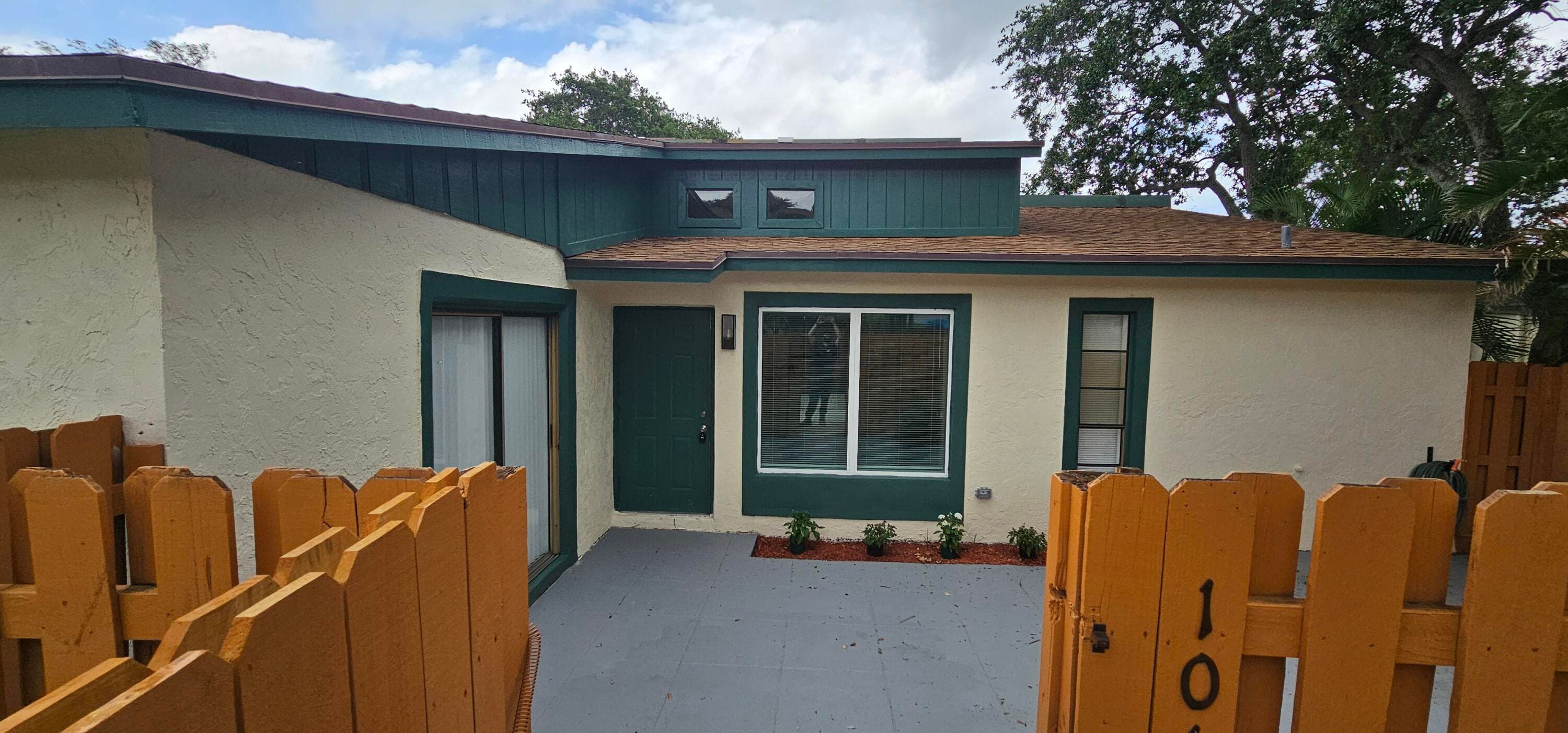 1016 Manor Drive 5c, Palm Springs, FL 33461 — photo 1 of 14