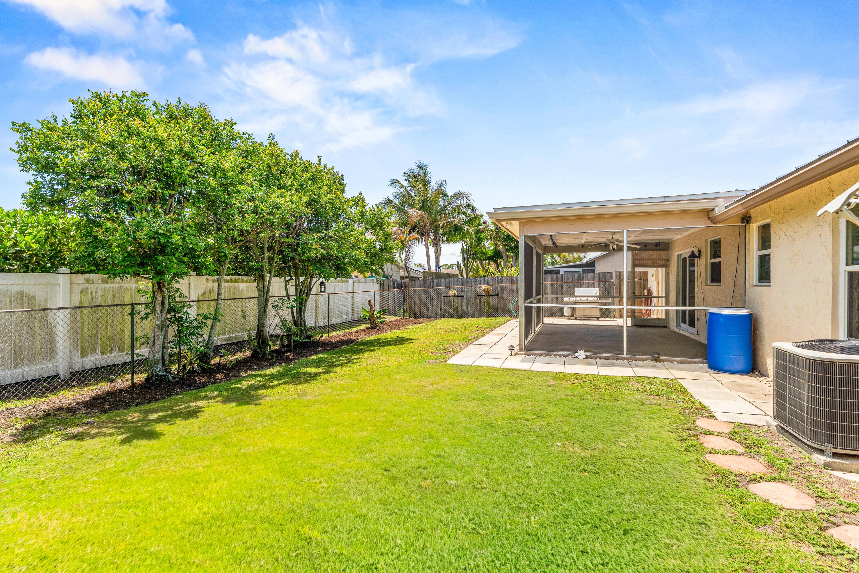 105 Banyan Circle, Jupiter, FL 33458 — photo 6 of 35