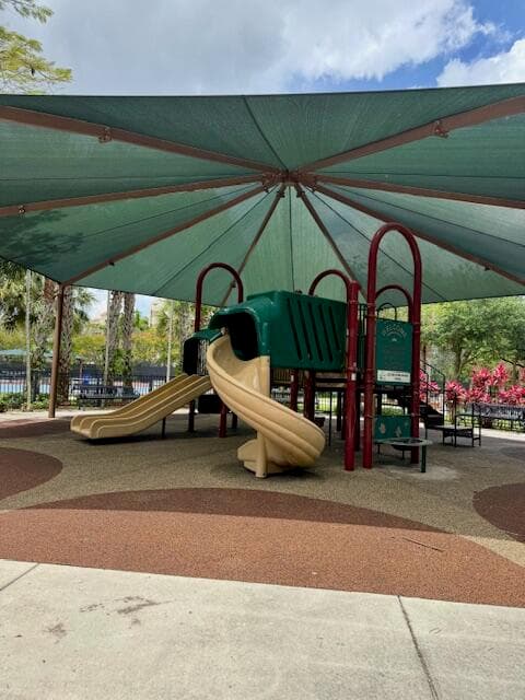 800 Cypress Boulevard #103, Pompano Beach, FL 33069 — photo 33 of 38