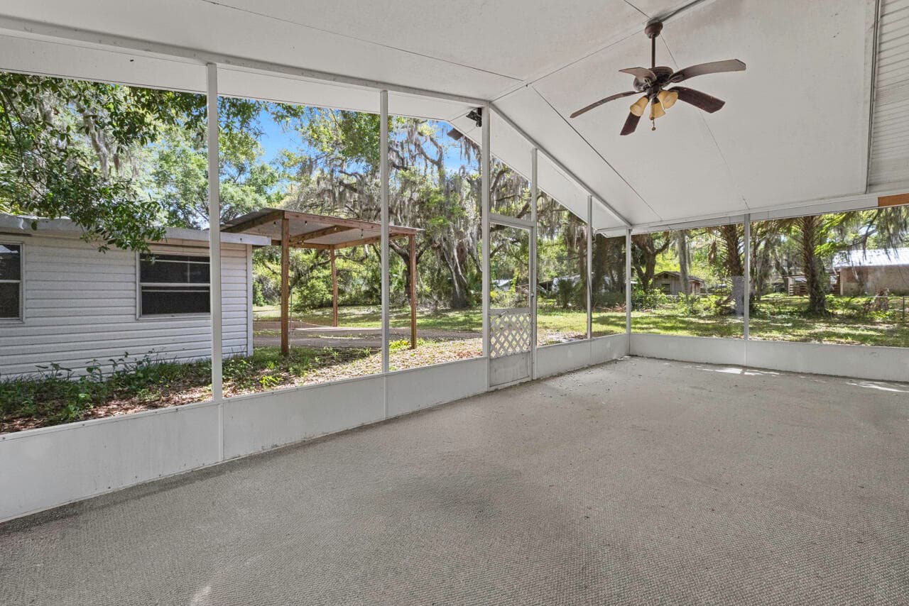 536 SE 16th Avenue, Okeechobee, FL 34974 — photo 22 of 34