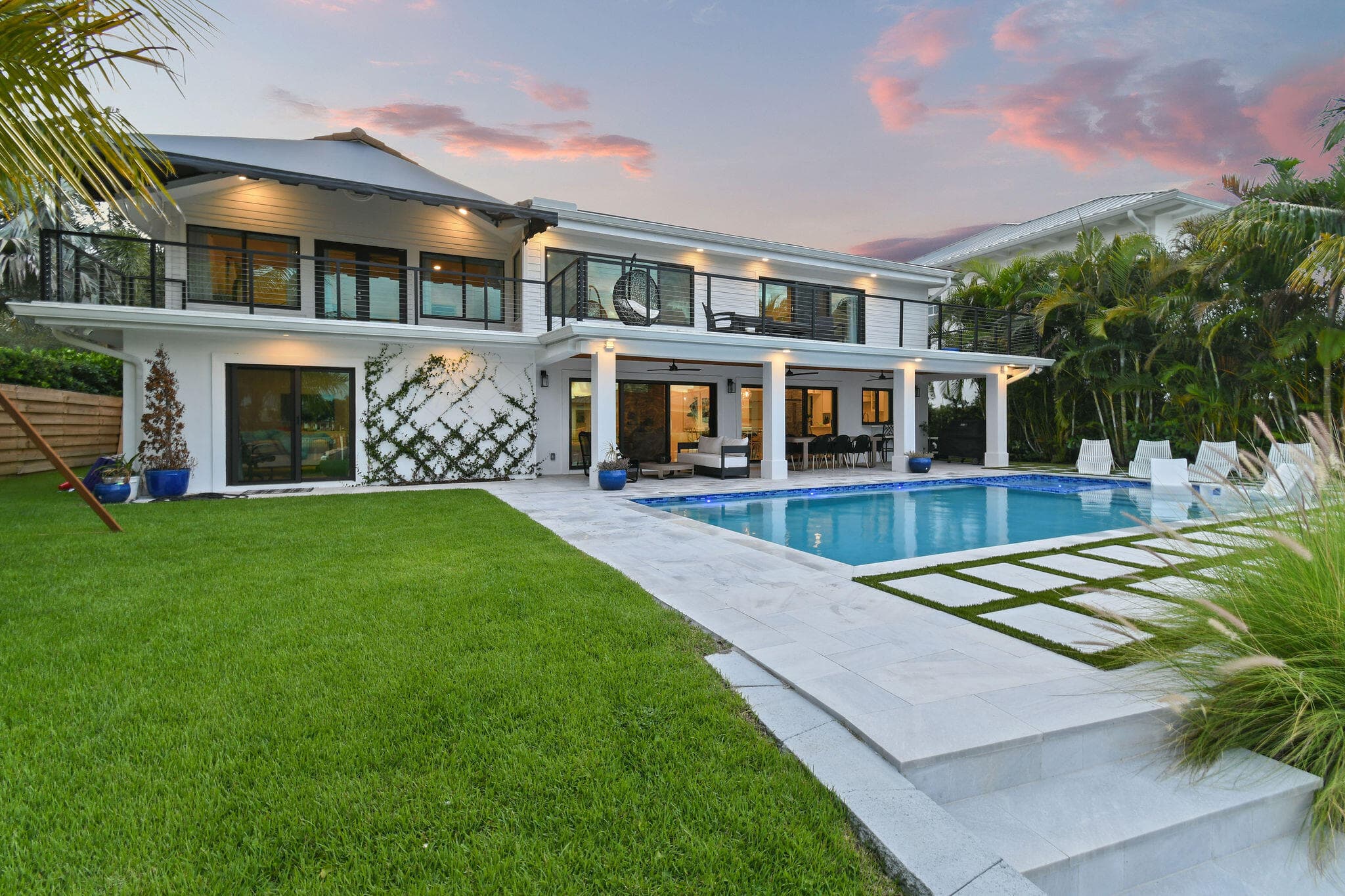12880 S Shore Drive, Palm Beach Gardens, FL 33410 — photo 18 of 57