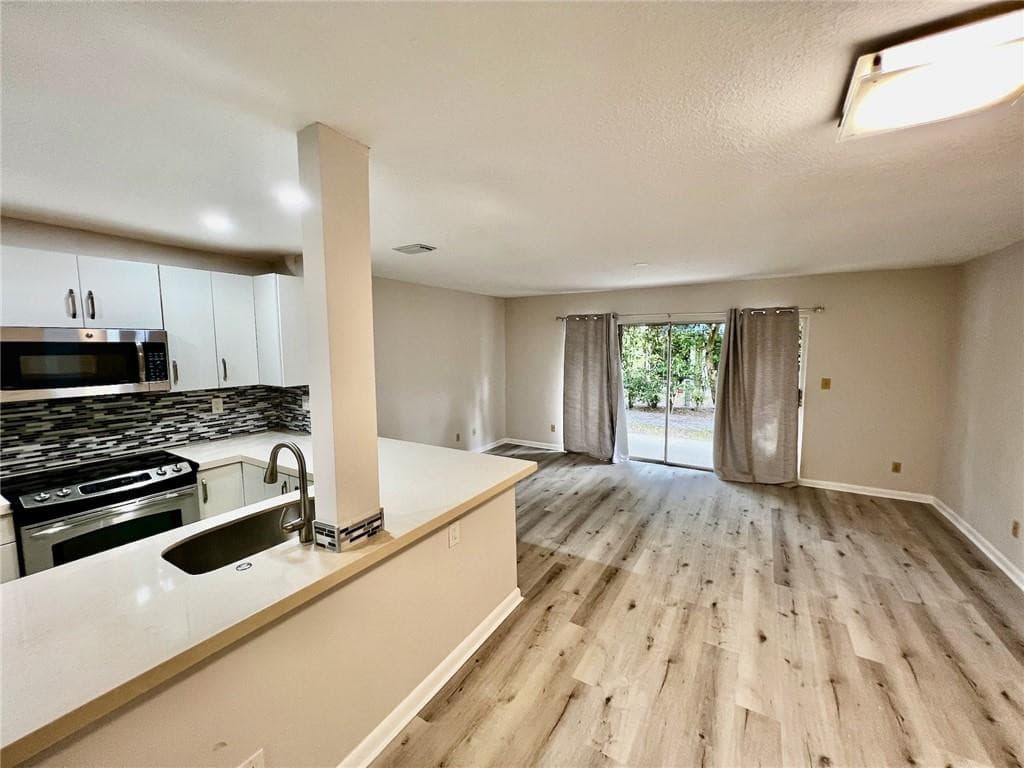 21420 Tudor Drive, Boca Raton, FL 33486 — photo 1 of 22