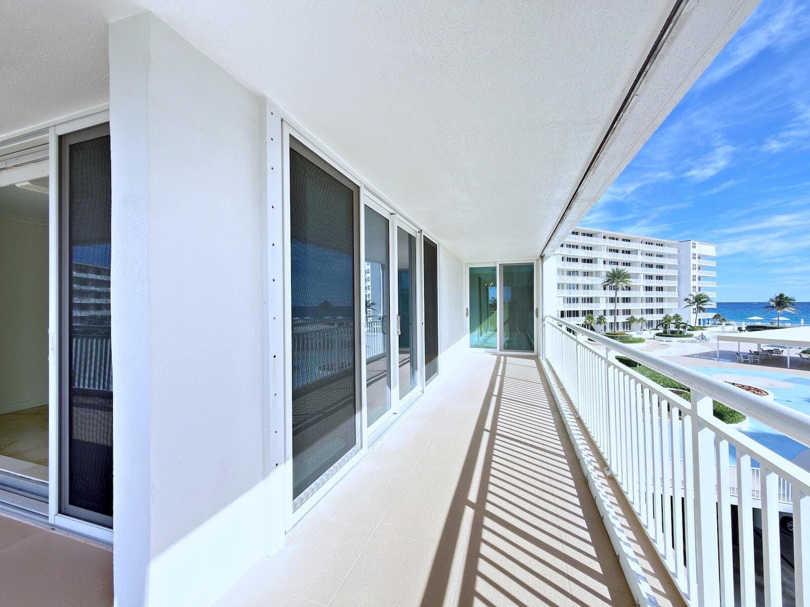3546 S Ocean Boulevard 410, South Palm Beach, FL 33480 — photo 32 of 70