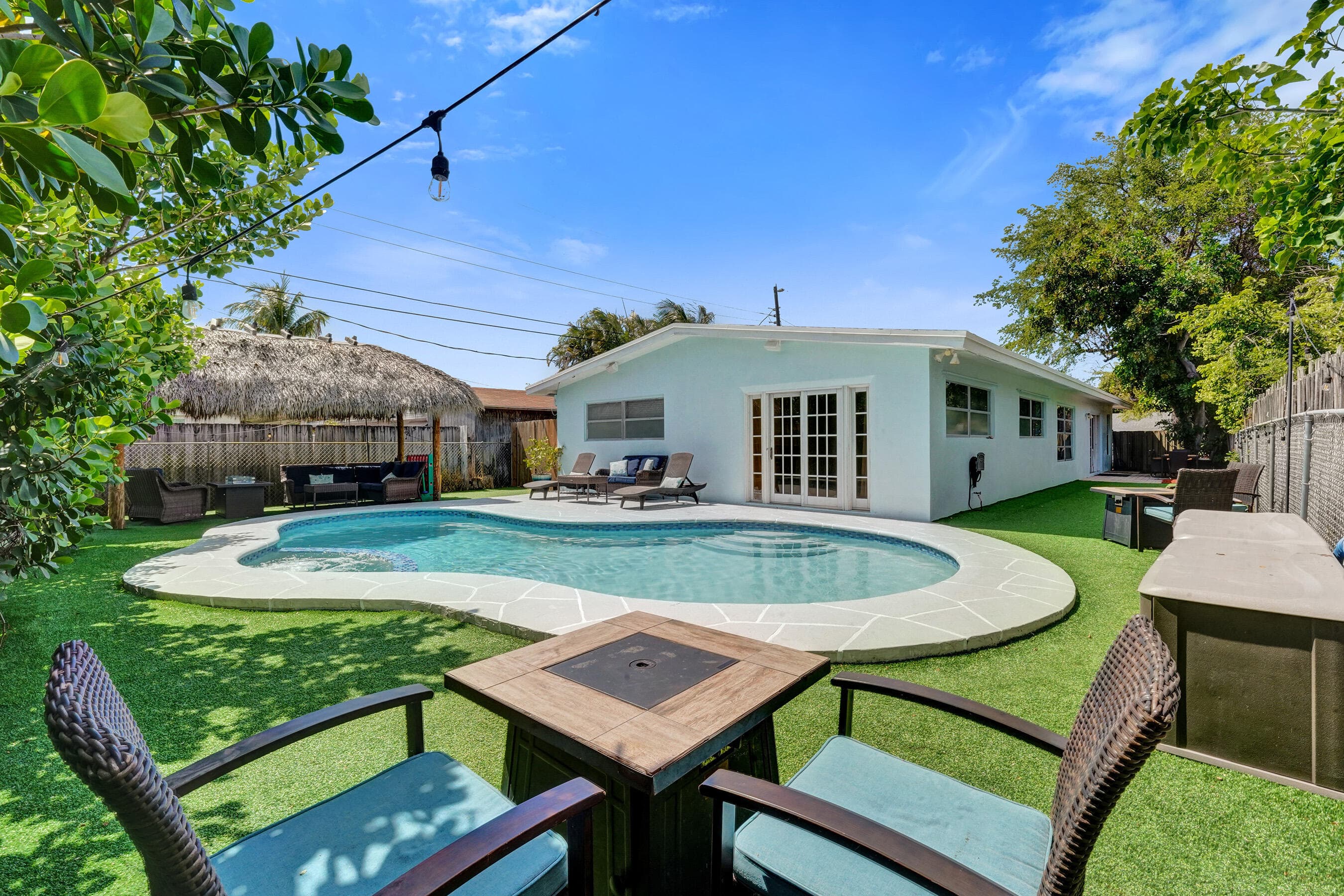 1208 NE 7th Street, Pompano Beach, FL 33060 — photo 2 of 29