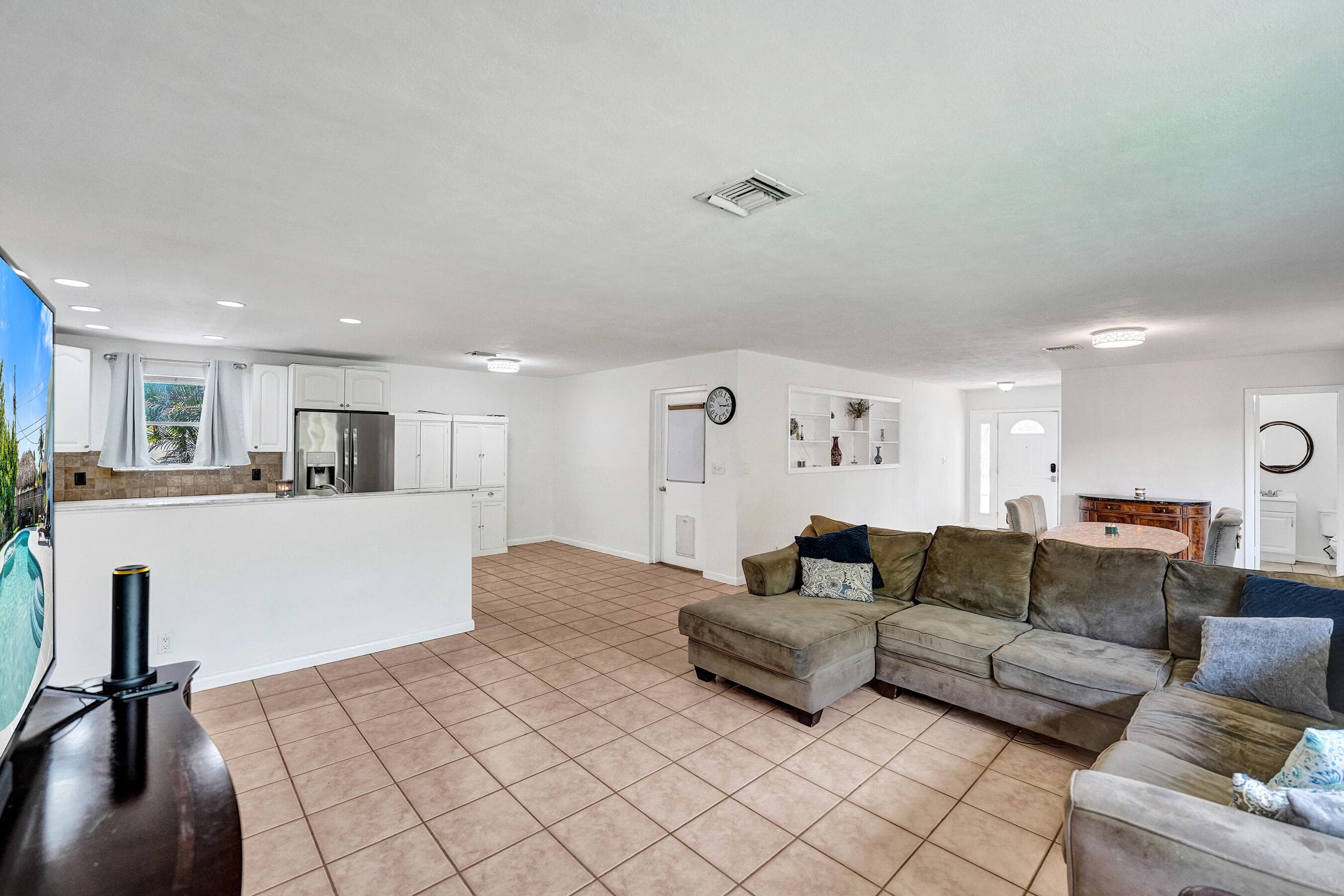 1208 NE 7th Street, Pompano Beach, FL 33060 — photo 9 of 29
