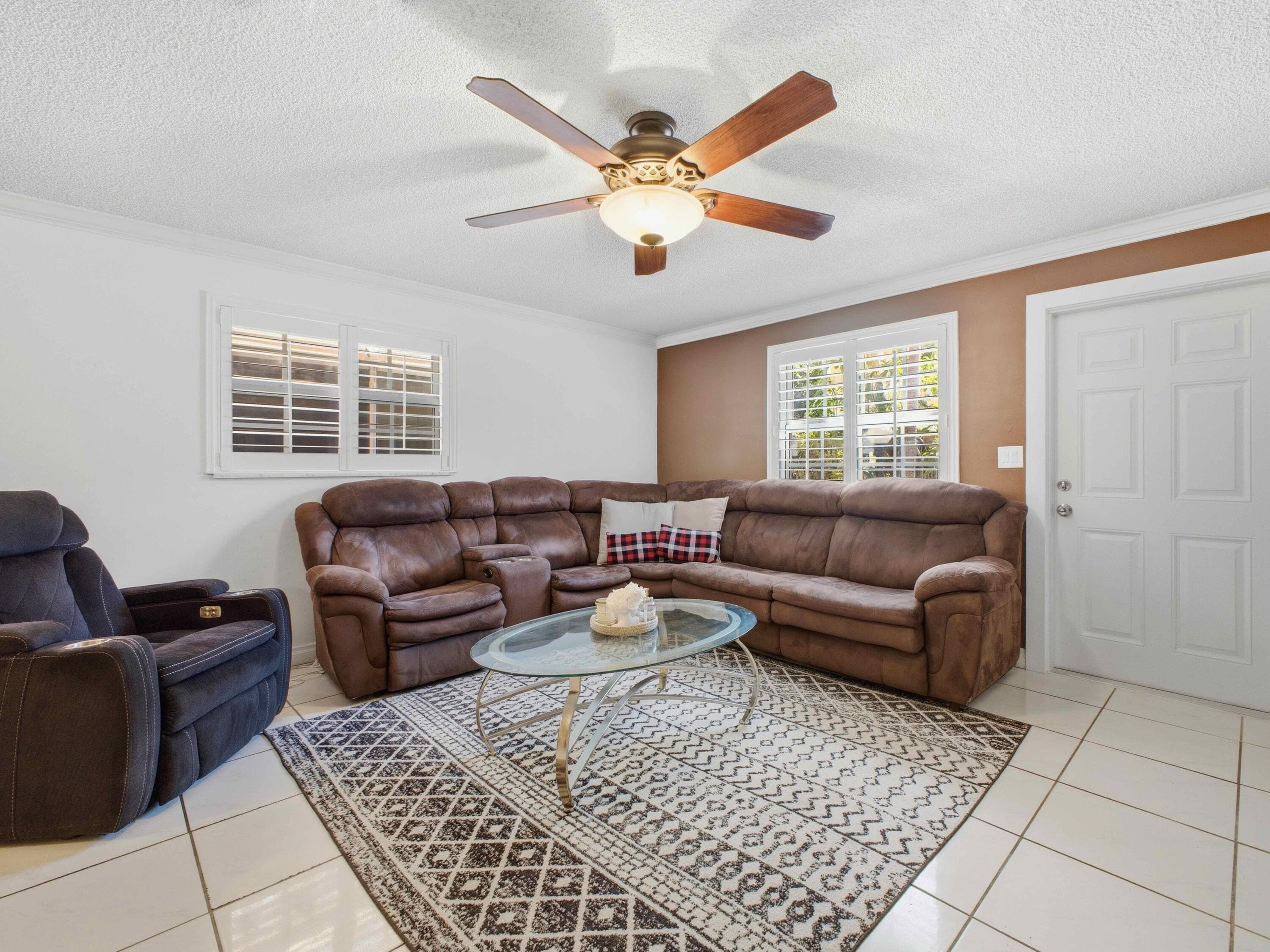 2200 Monroe Street 24, Hollywood, FL 33020 — photo 5 of 31