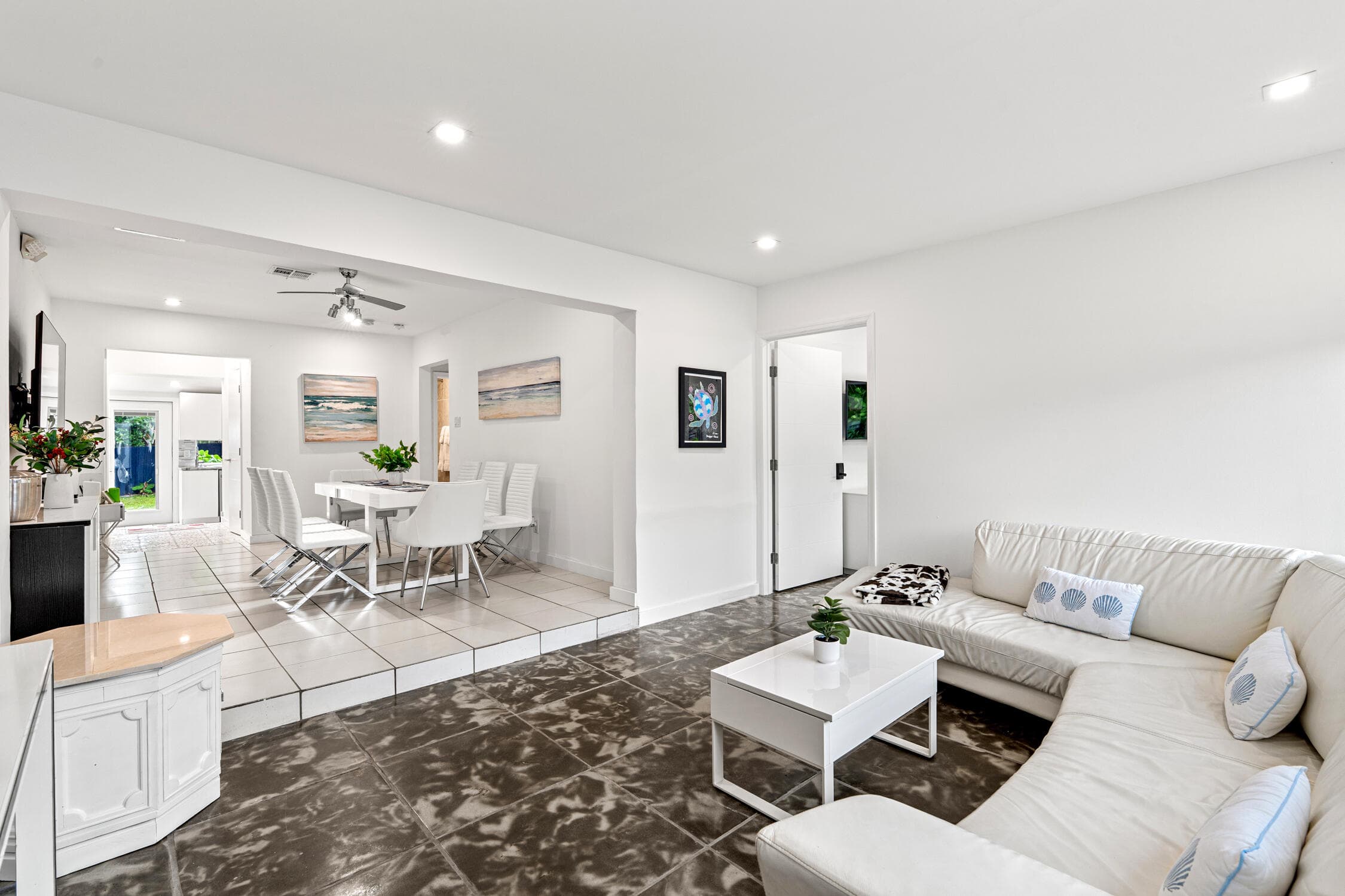 3305 NE 16th Court, Fort Lauderdale, FL 33305 — photo 10 of 32
