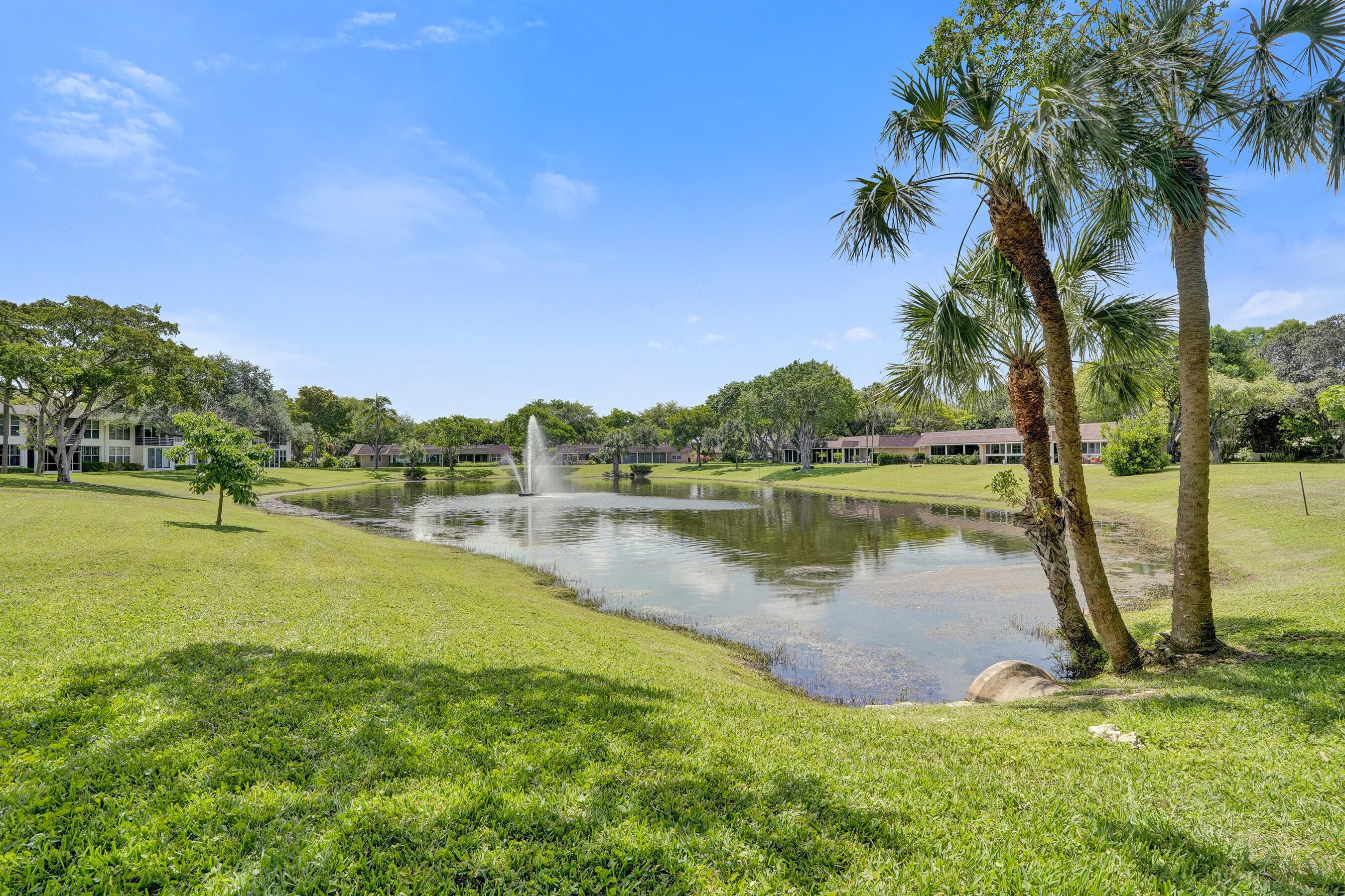 3621 Oaks Clubhouse Drive 101, Pompano Beach, FL 33069 — photo 39 of 46