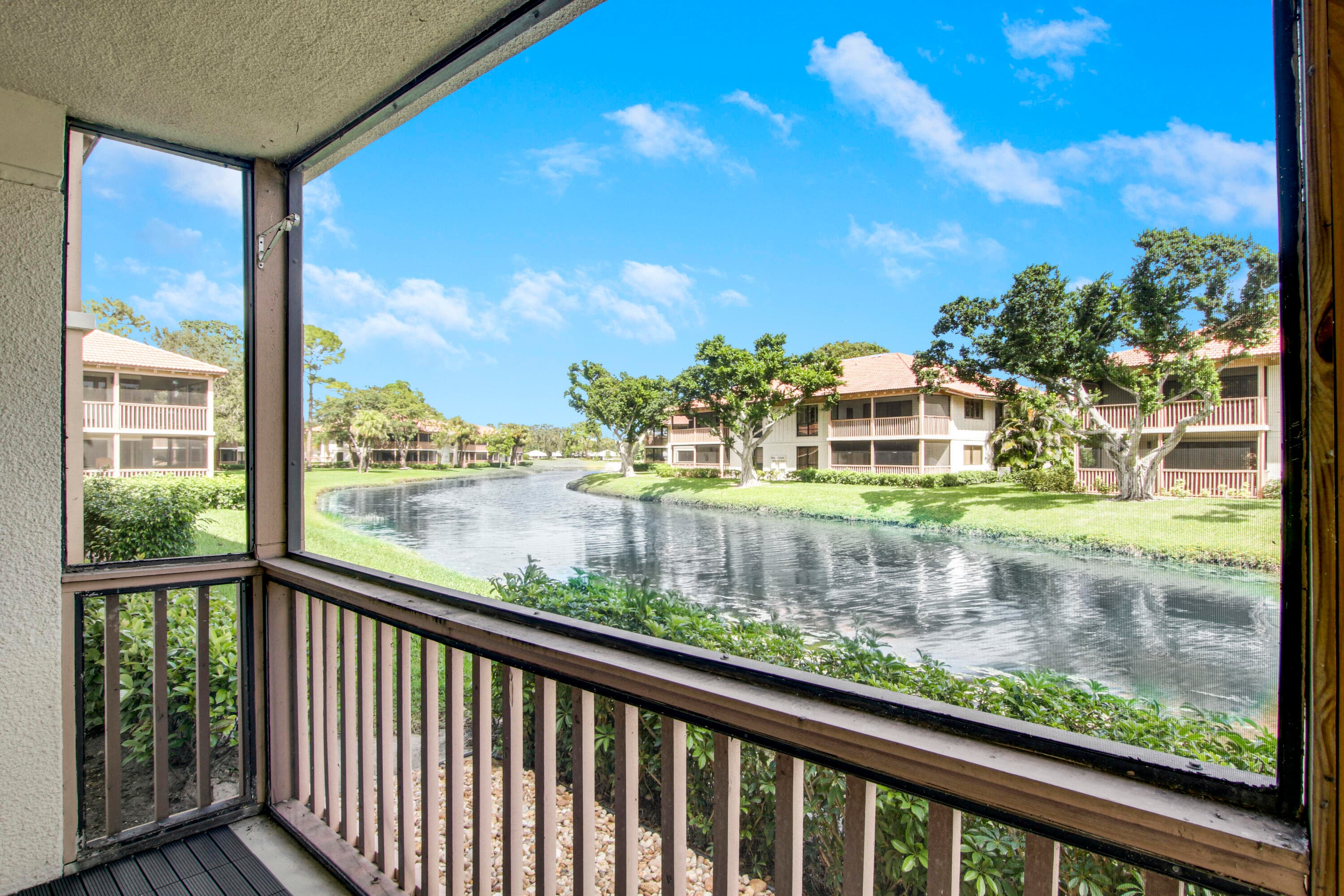 512 Brackenwood Place, Palm Beach Gardens, FL 33418 — photo 29 of 39