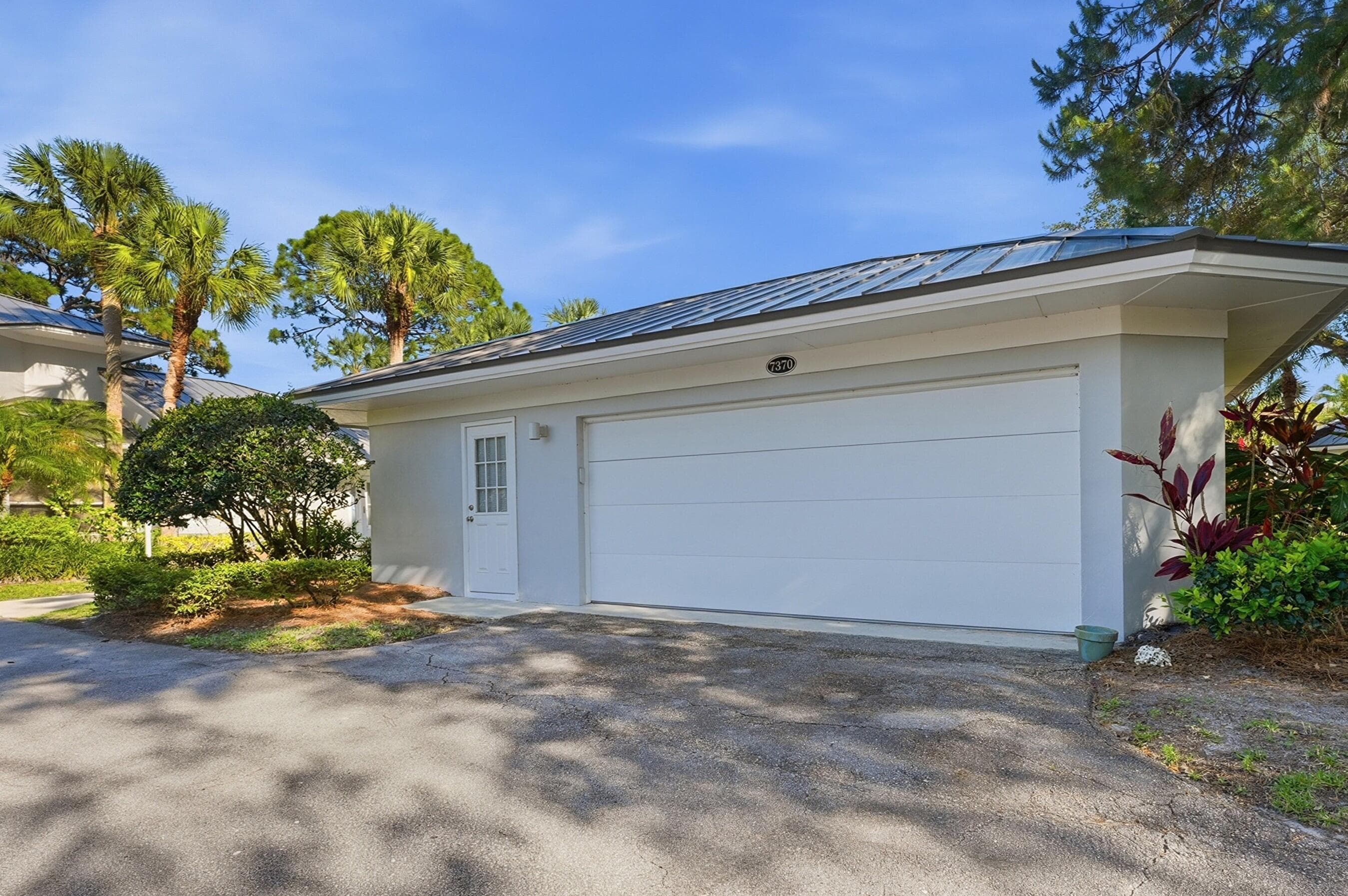 7370 Pine Creek Way, Port St. Lucie, FL 34986 — photo 26 of 36
