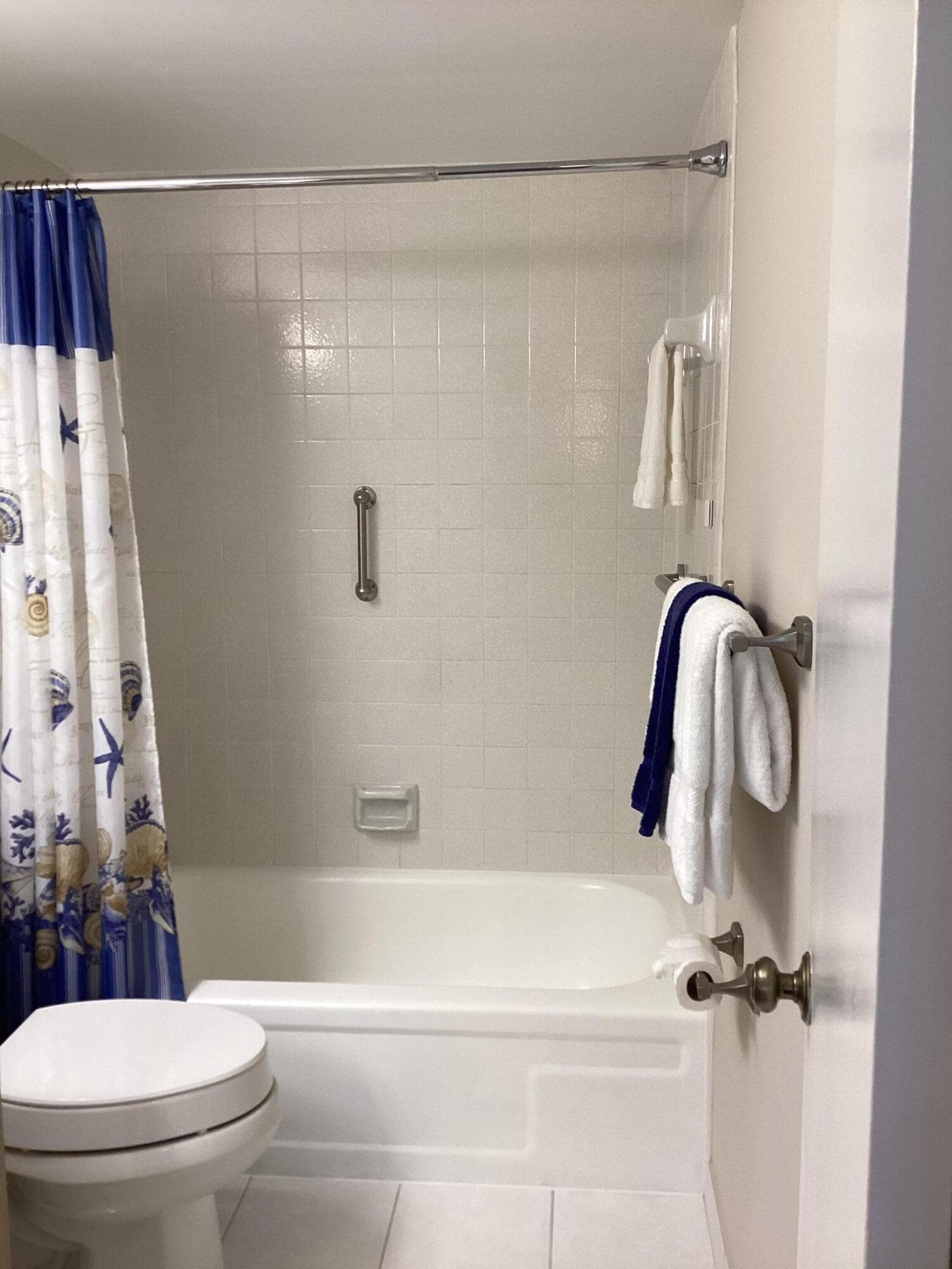 410 Pine Glen Lane B-2, Greenacres, FL 33463 — photo 31 of 36