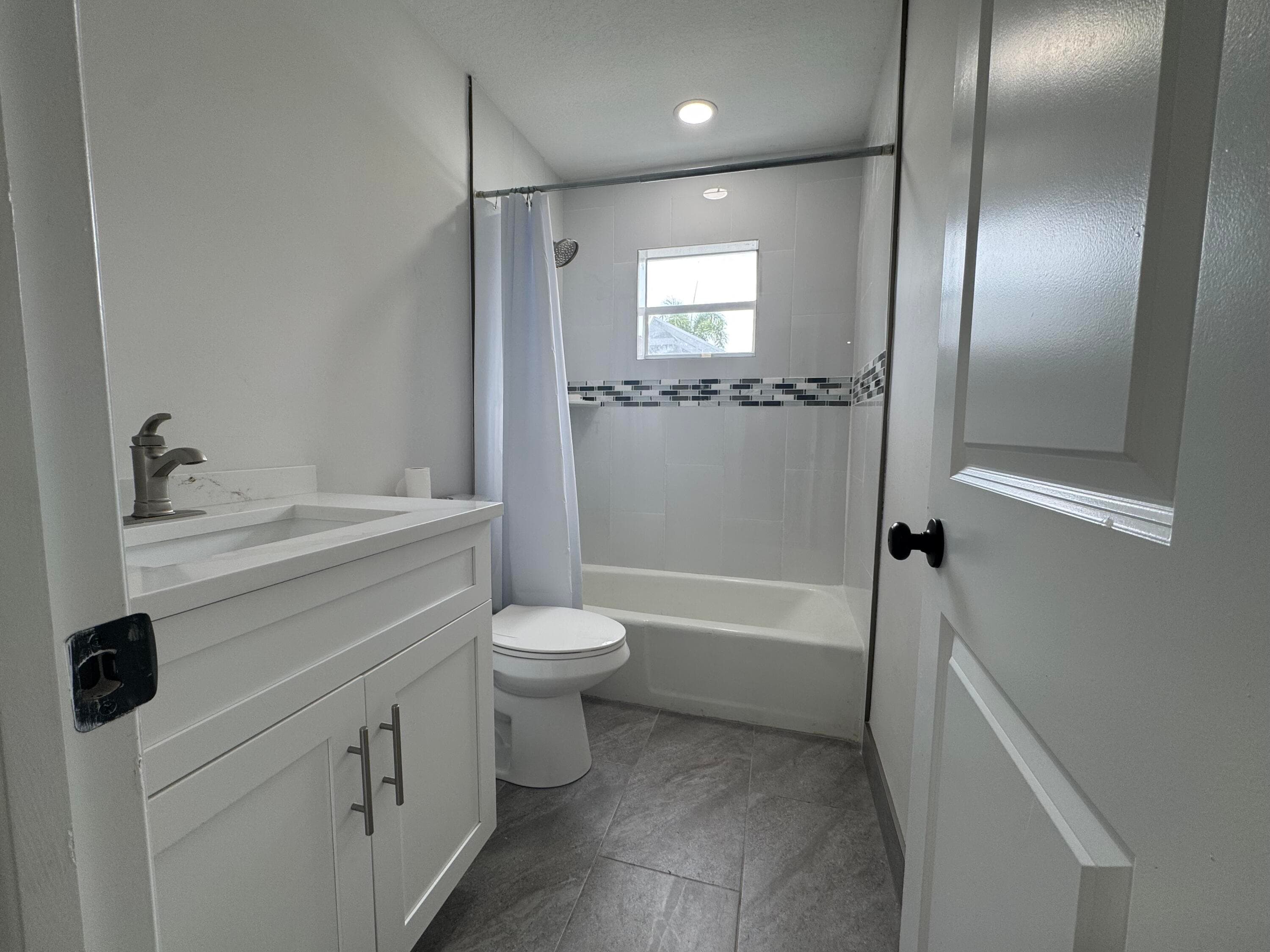 589 Cashiers Drive, West Palm Beach, FL 33413 — photo 31 of 33