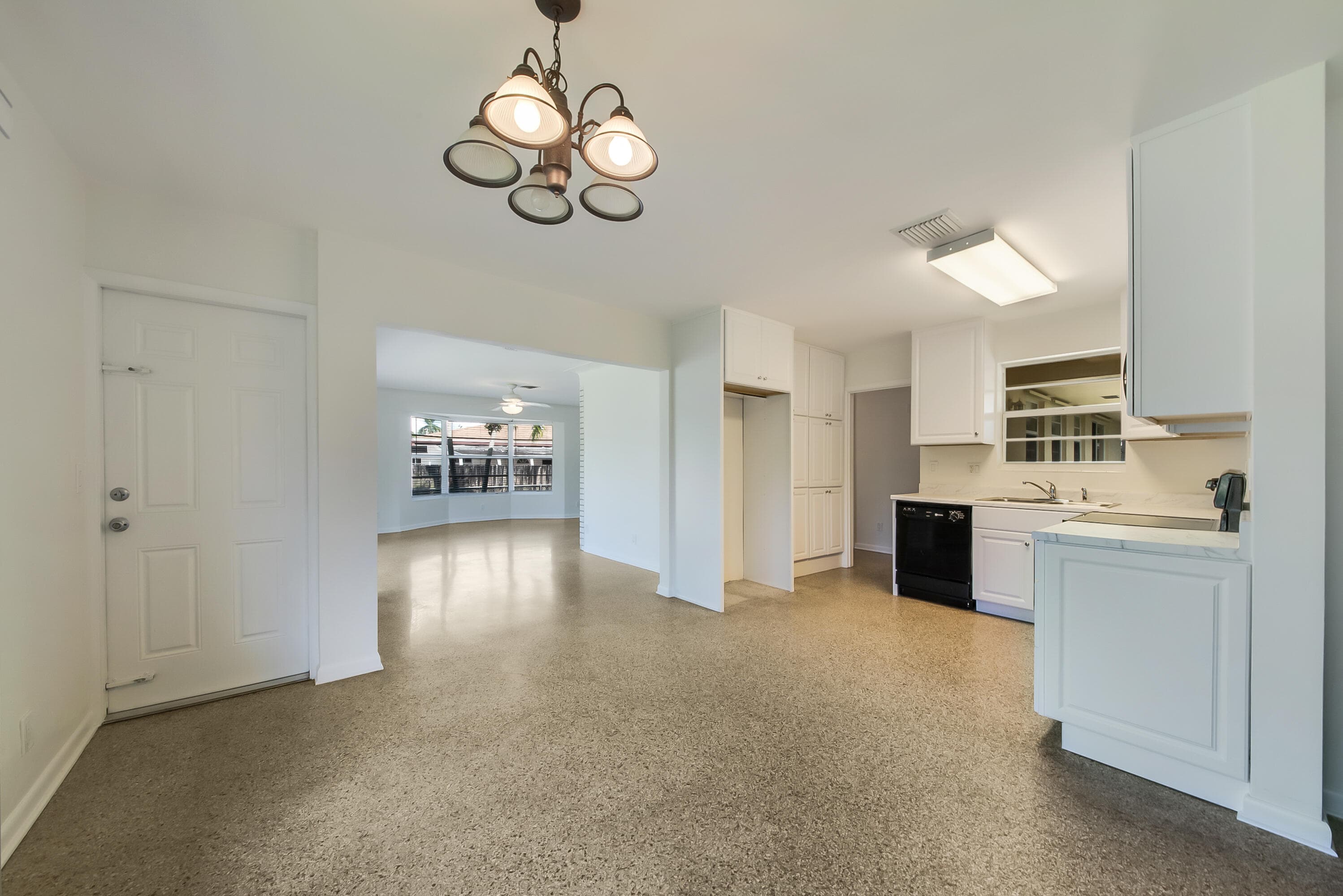 2022 Collier Avenue, Lake Worth, FL 33461 — photo 10 of 38