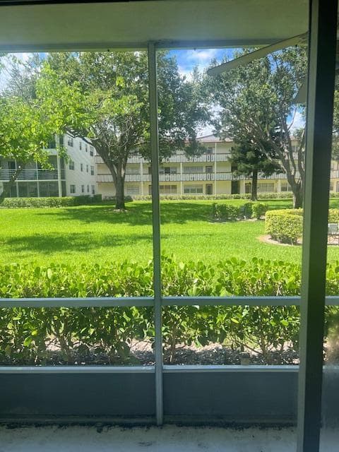 90 Mansfield C, Boca Raton, FL 33434 — photo 10 of 15