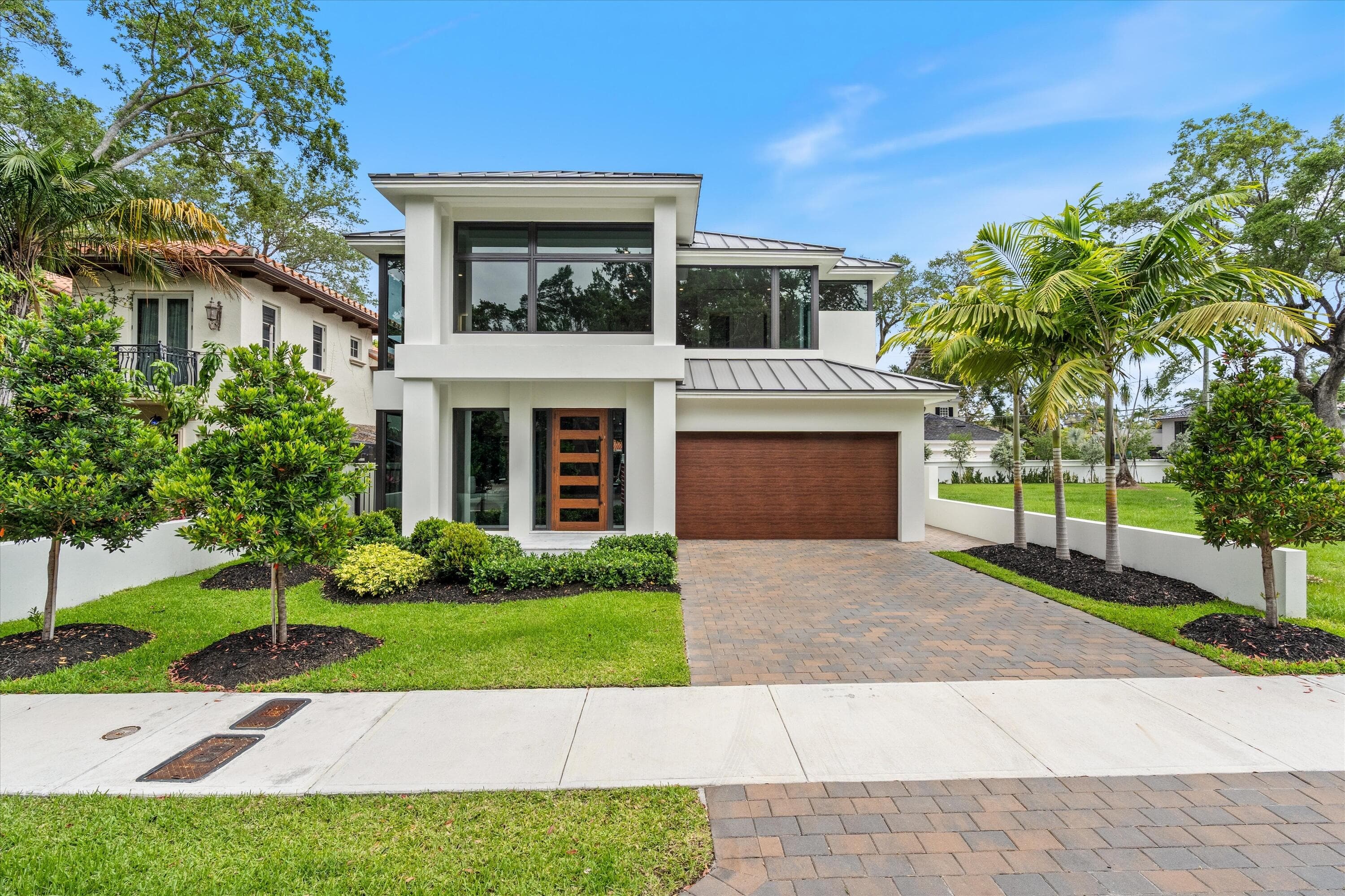 1625 SE 1st Street, Fort Lauderdale, FL 33301 — photo 1 of 22