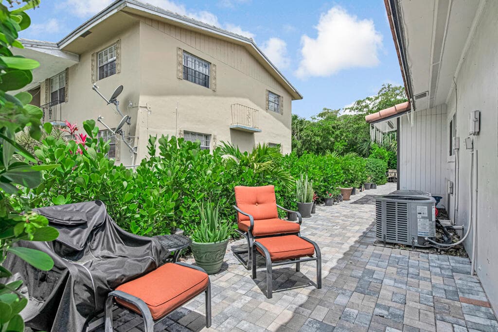 7521 NW 44th Court, Coral Springs, FL 33065 — photo 28 of 51