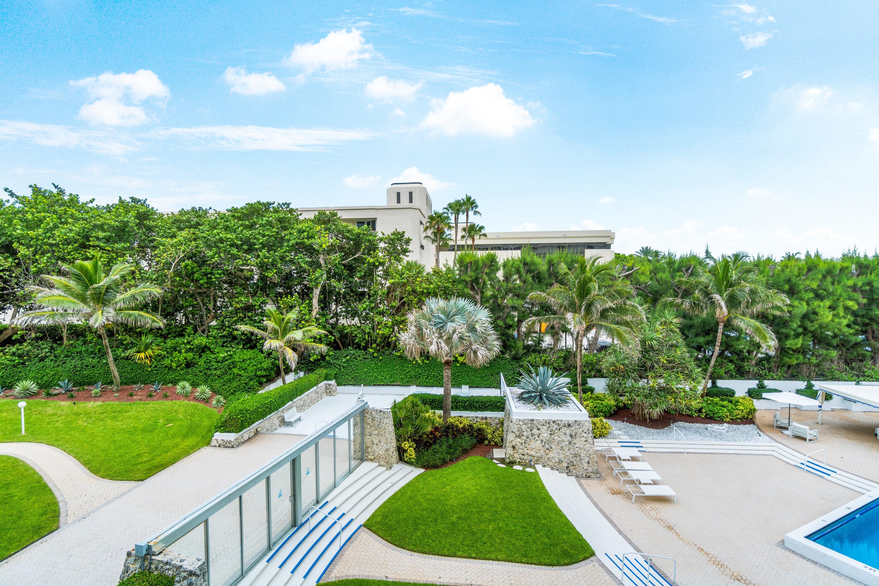 2780 S Ocean Boulevard 306, Palm Beach, FL 33480 — photo 24 of 37
