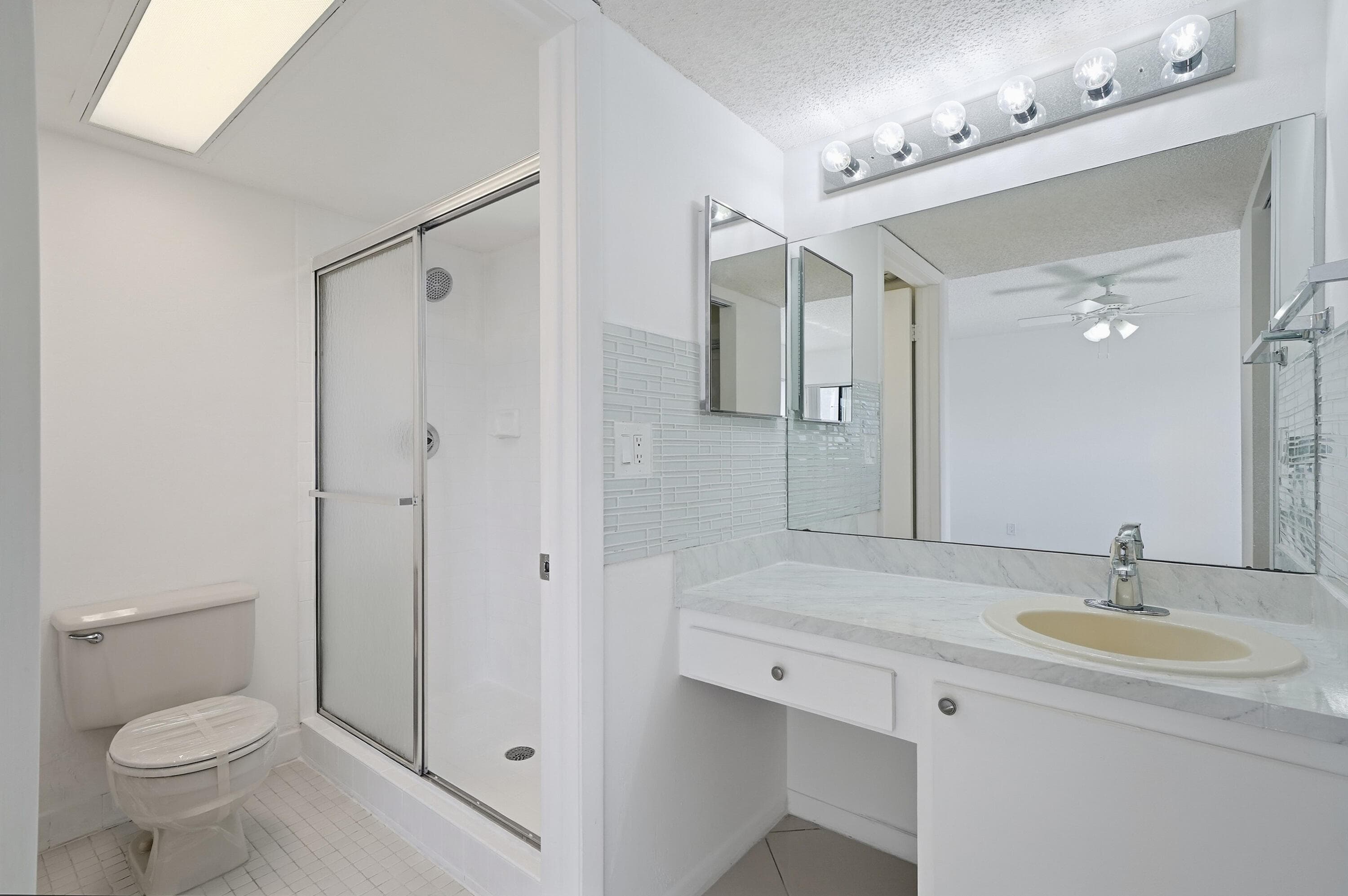 5130 Las Verdes Circle 307, Delray Beach, FL 33484 — photo 22 of 73