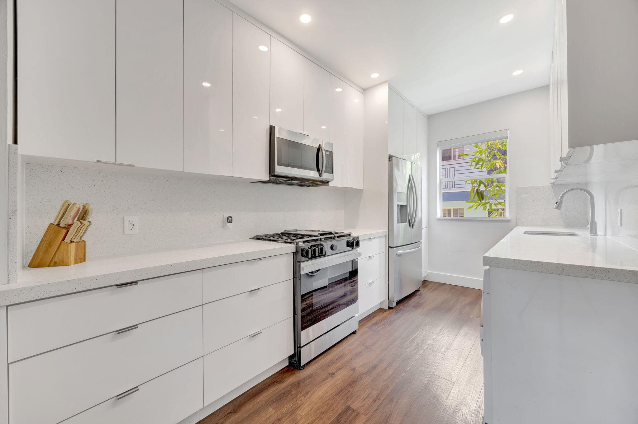 1446 Lenox Avenue 5, Miami Beach, FL 33139 — photo 1 of 30