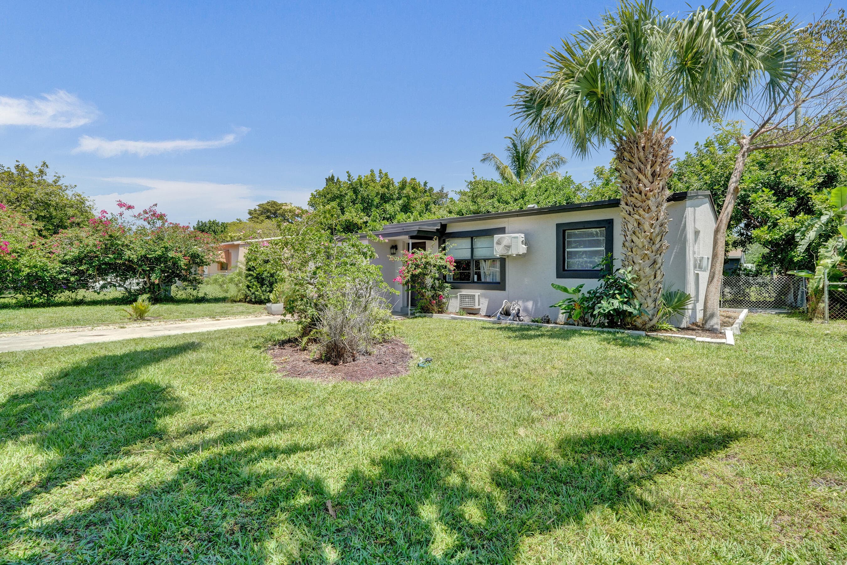 1465 NE 27th Street, Pompano Beach, FL 33064 — photo 3 of 42
